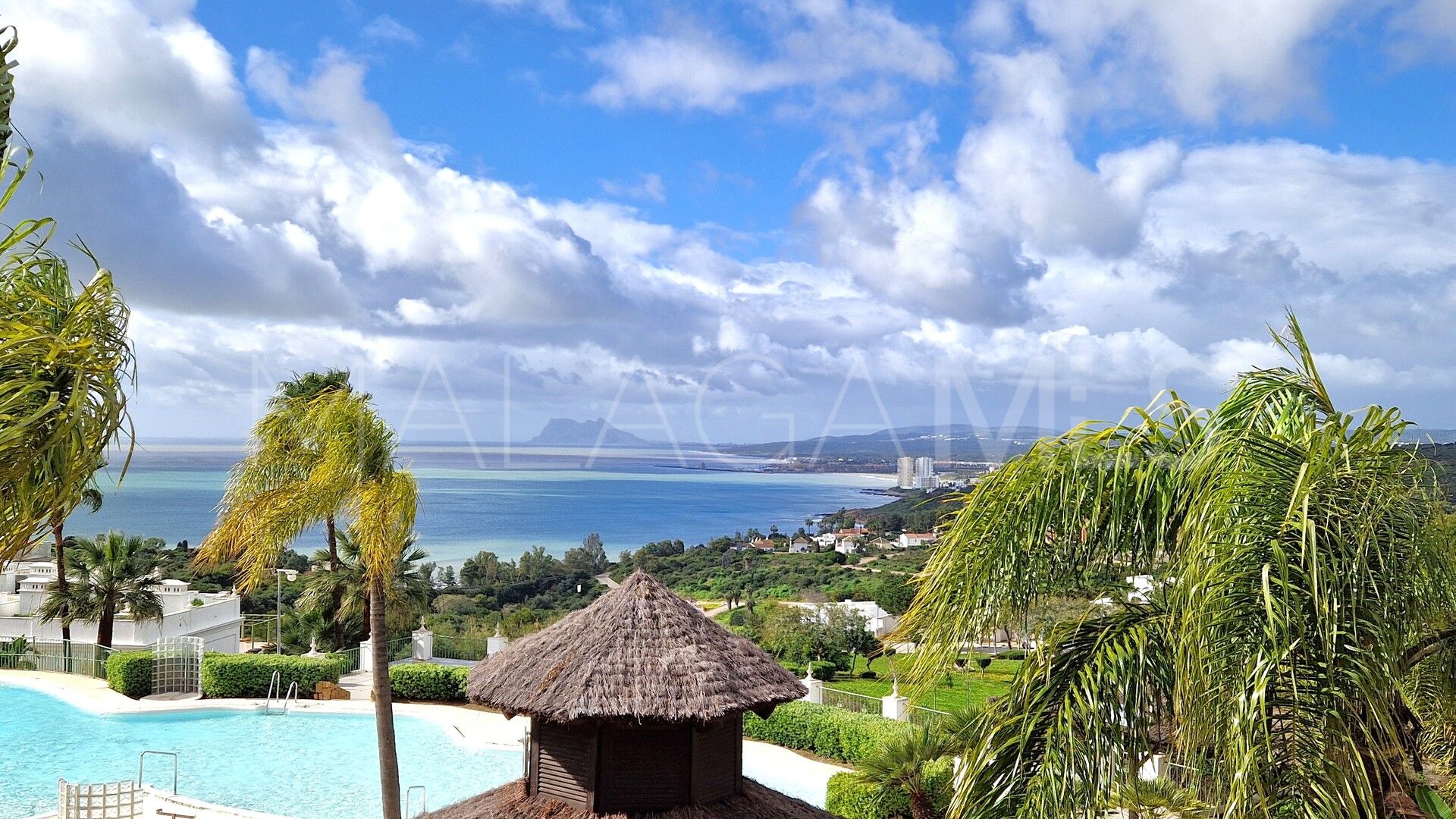 Markplanslägenhet for sale in Bahia de las Rocas