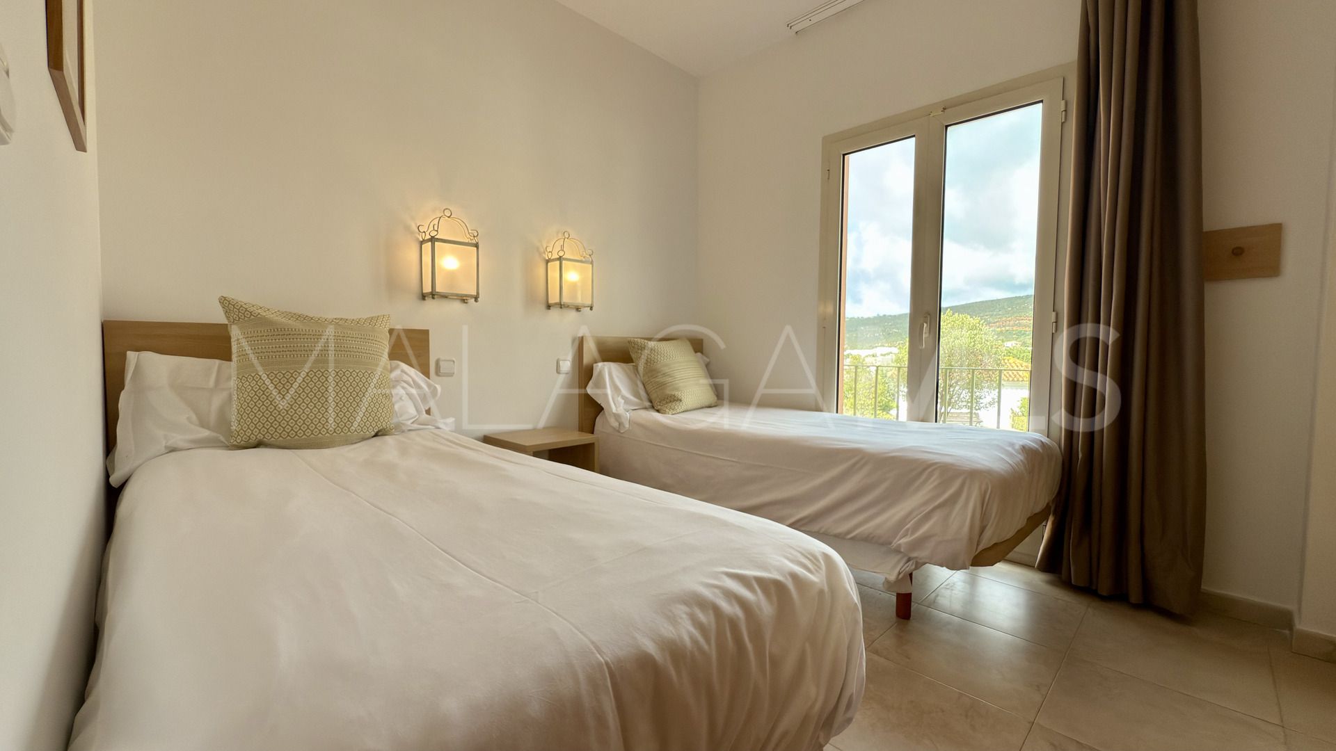 Markplanslägenhet for sale in Bahia de las Rocas