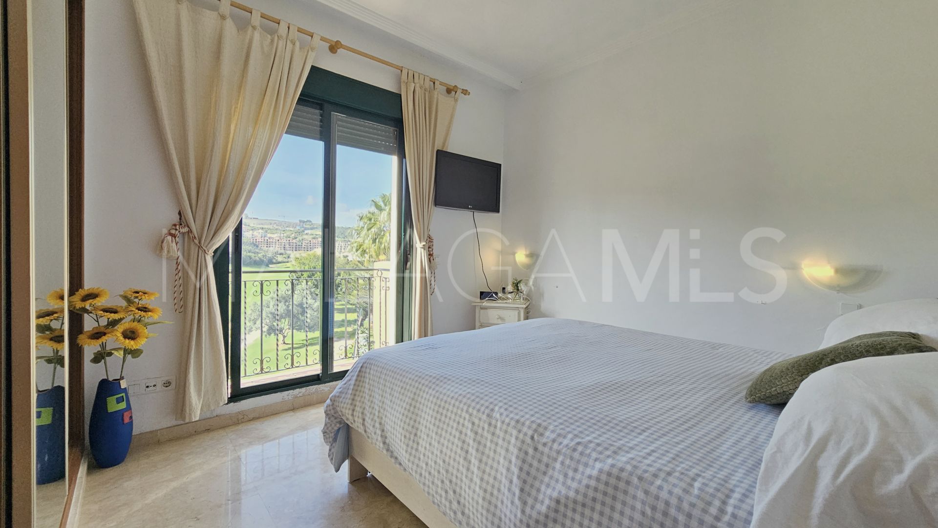 Zweistöckiges penthouse for sale in La Duquesa