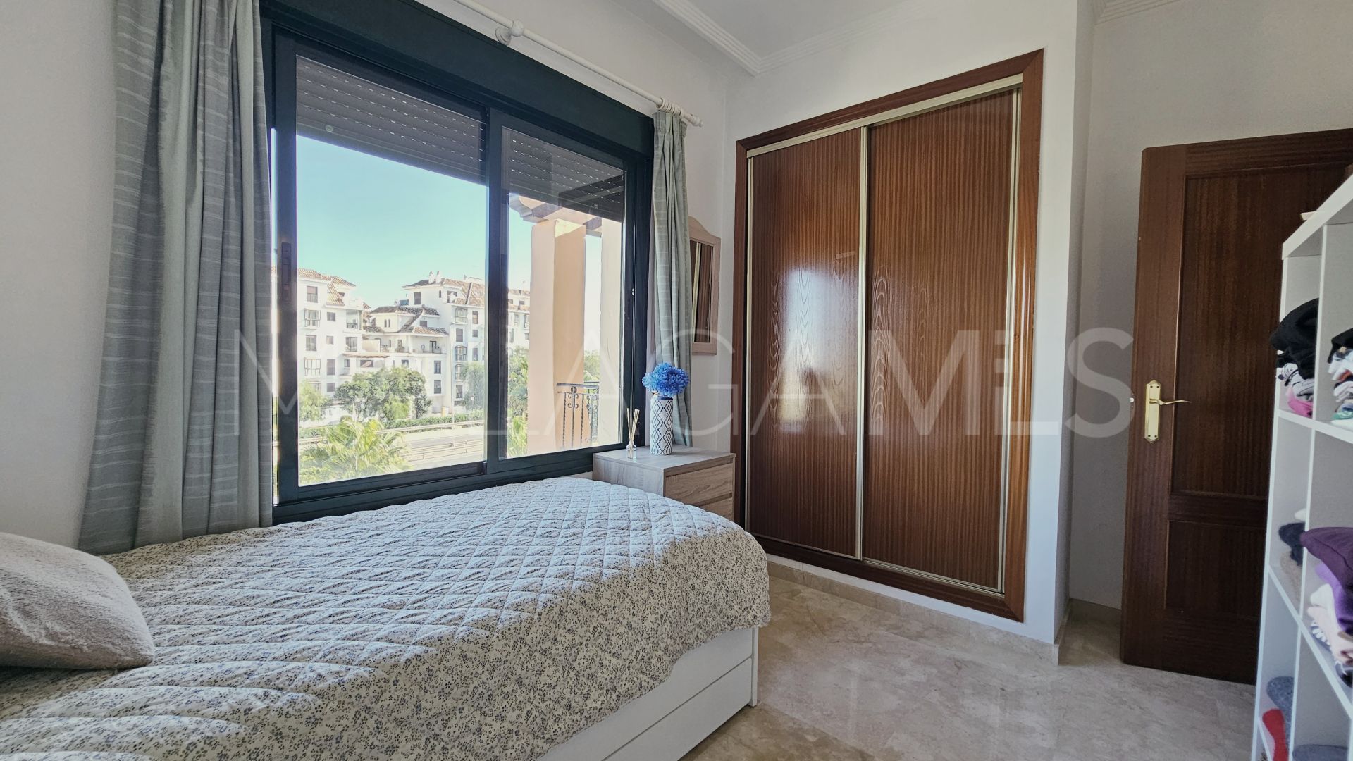 Zweistöckiges penthouse for sale in La Duquesa