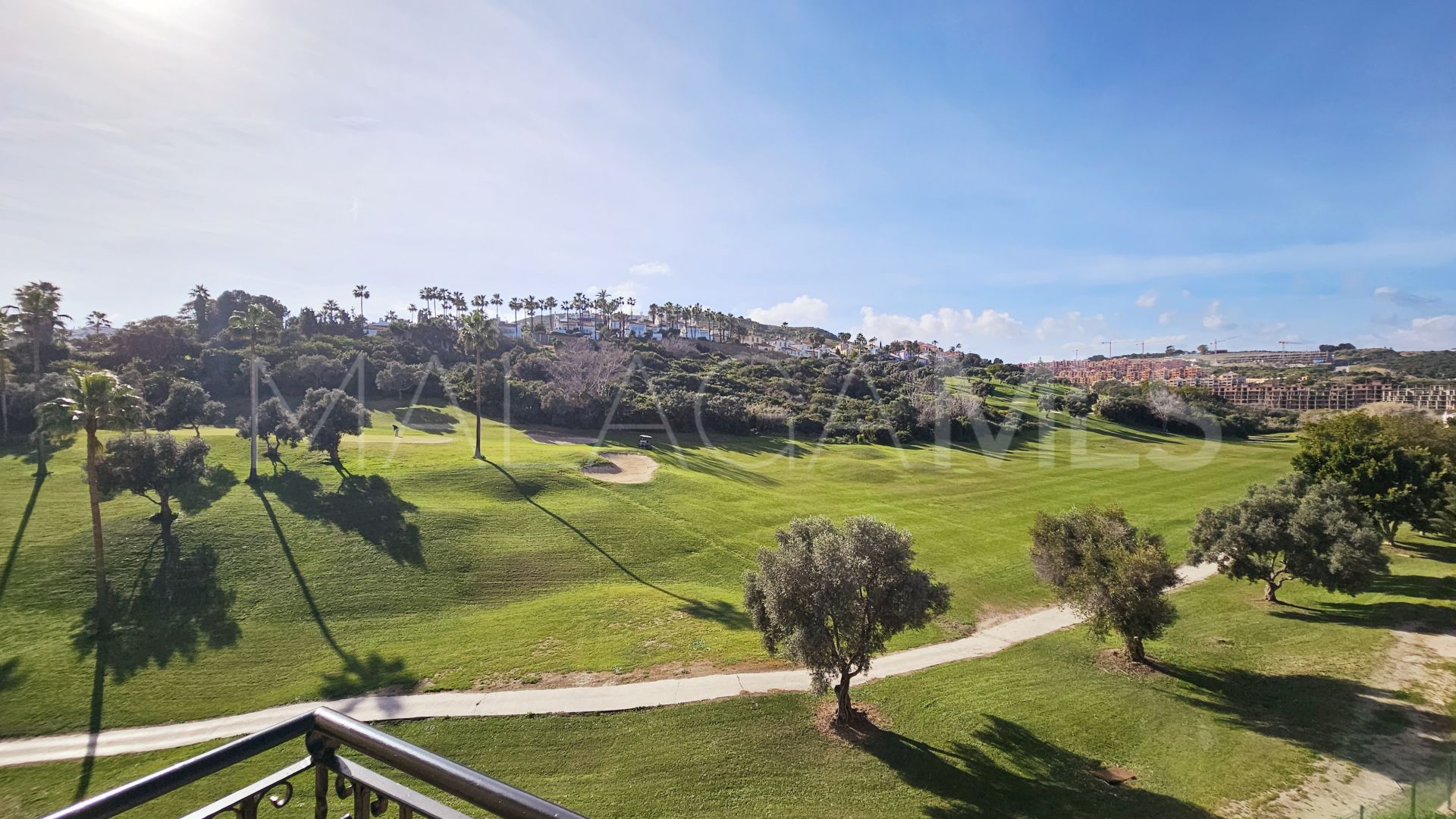 Zweistöckiges penthouse for sale in La Duquesa