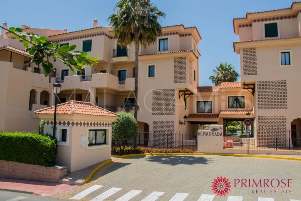 Zweistöckiges penthouse for sale in La Duquesa