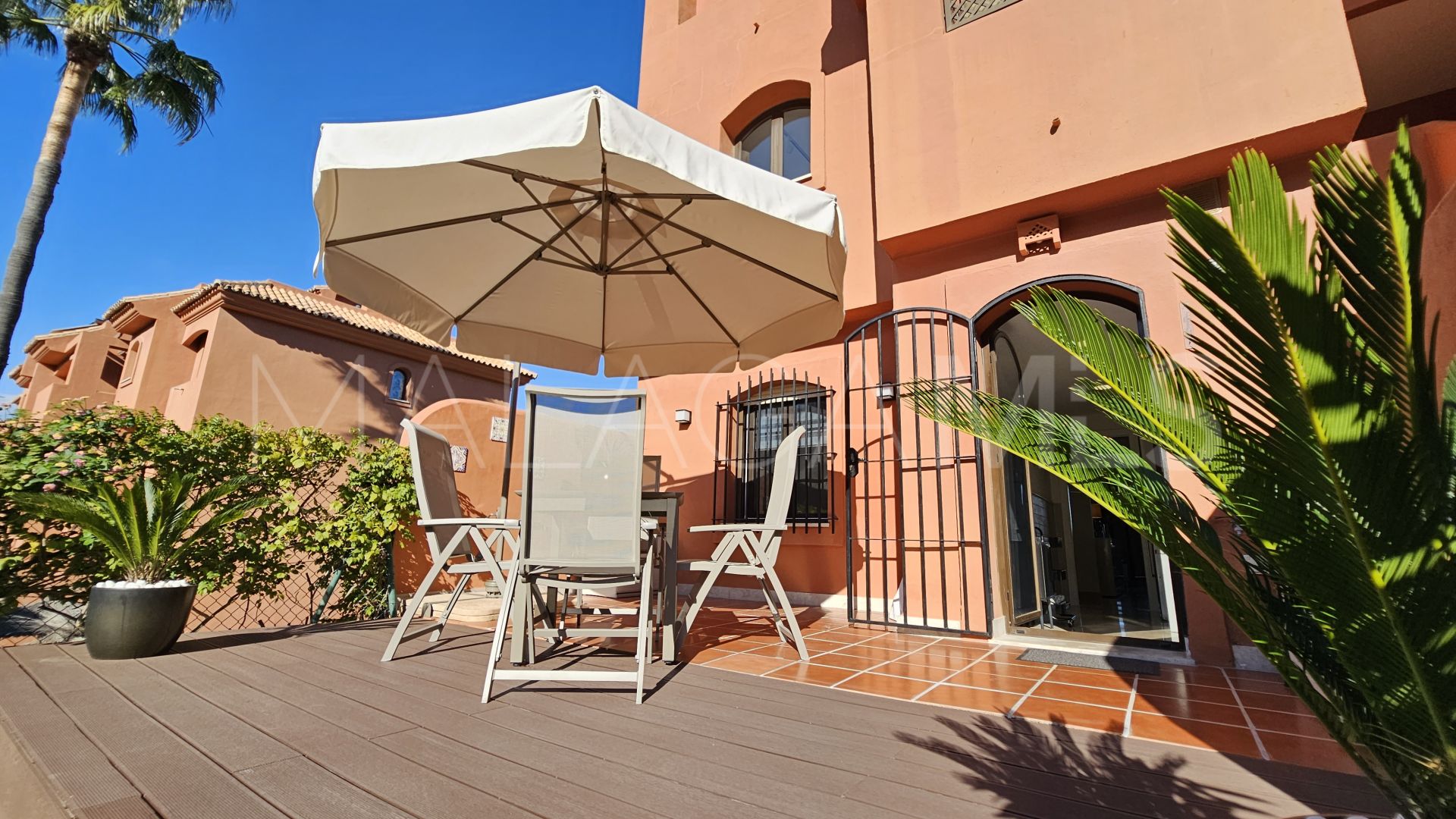 Ground floor apartment with 2 bedrooms for sale in Costa Galera