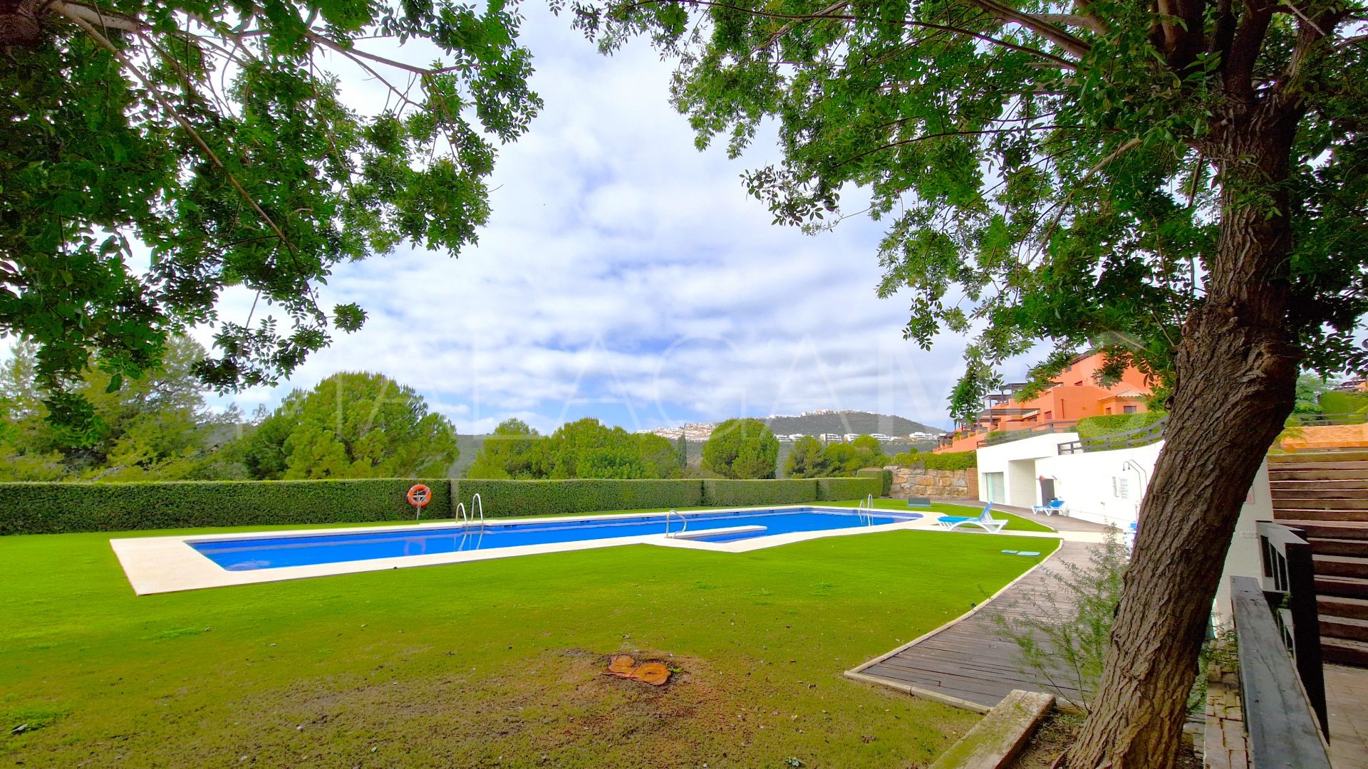 Erdgeschosswohnung for sale in Casares Golf