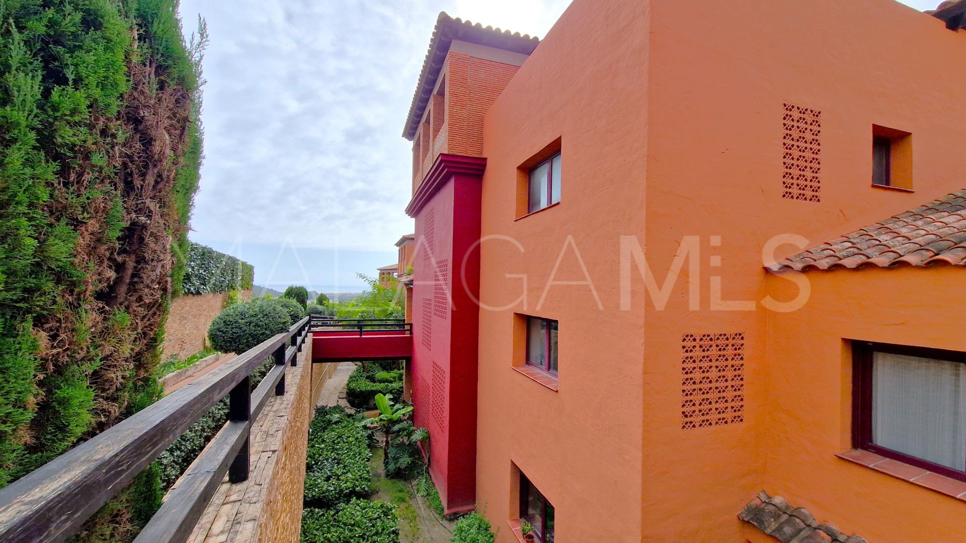 Erdgeschosswohnung for sale in Casares Golf