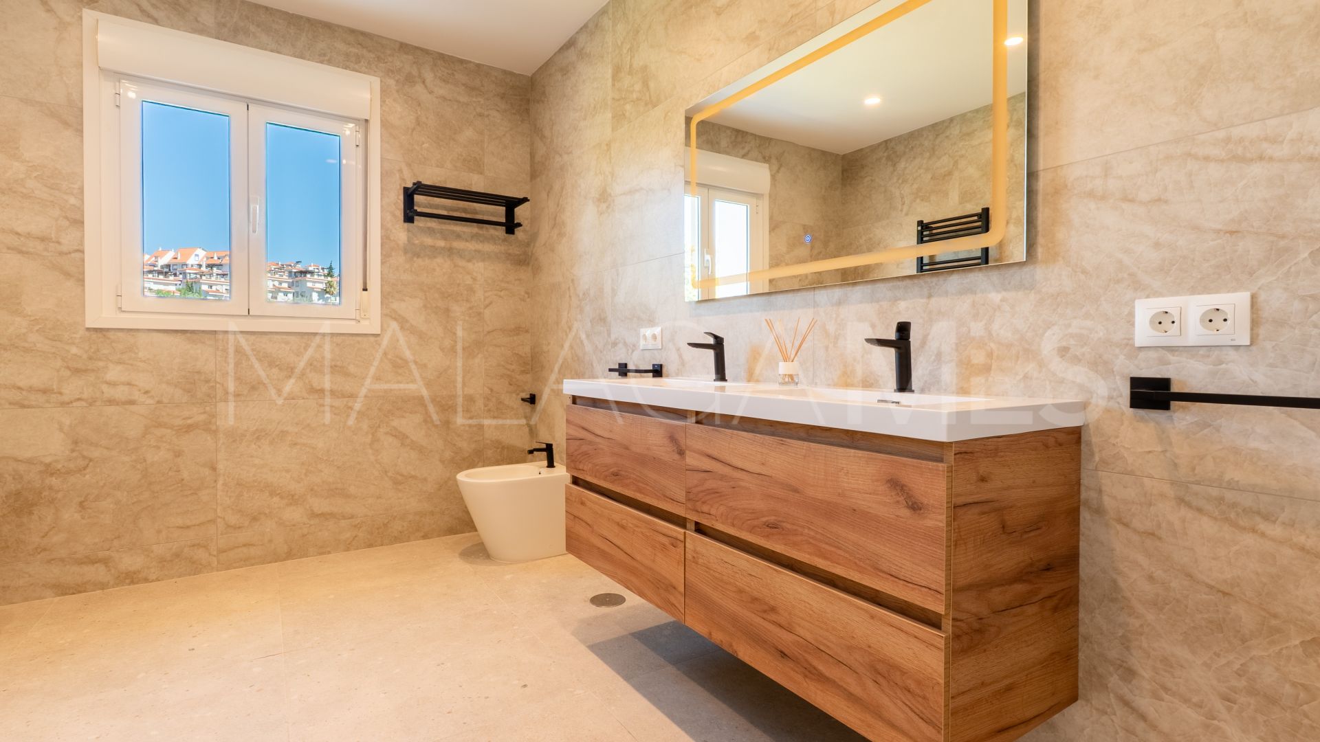 Villa for sale in Hacienda Guadalupe
