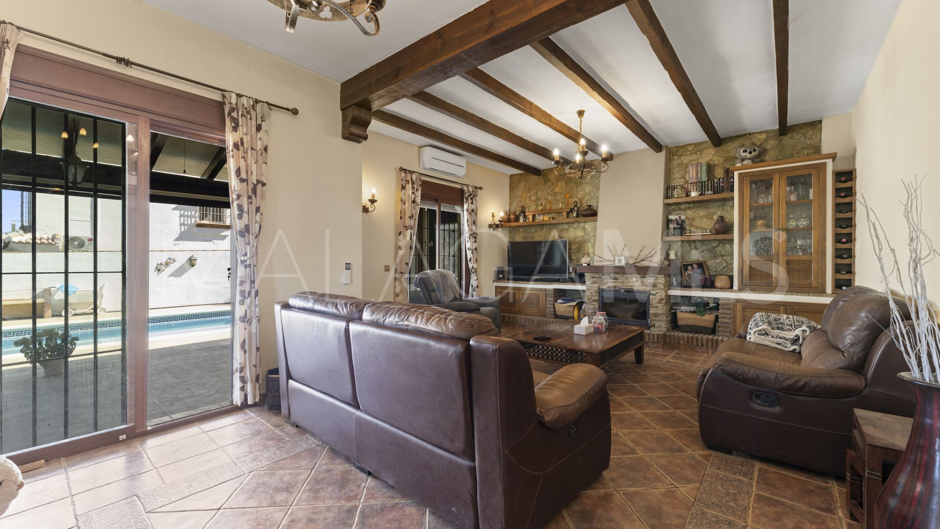 Villa for sale in Alhaurin el Grande