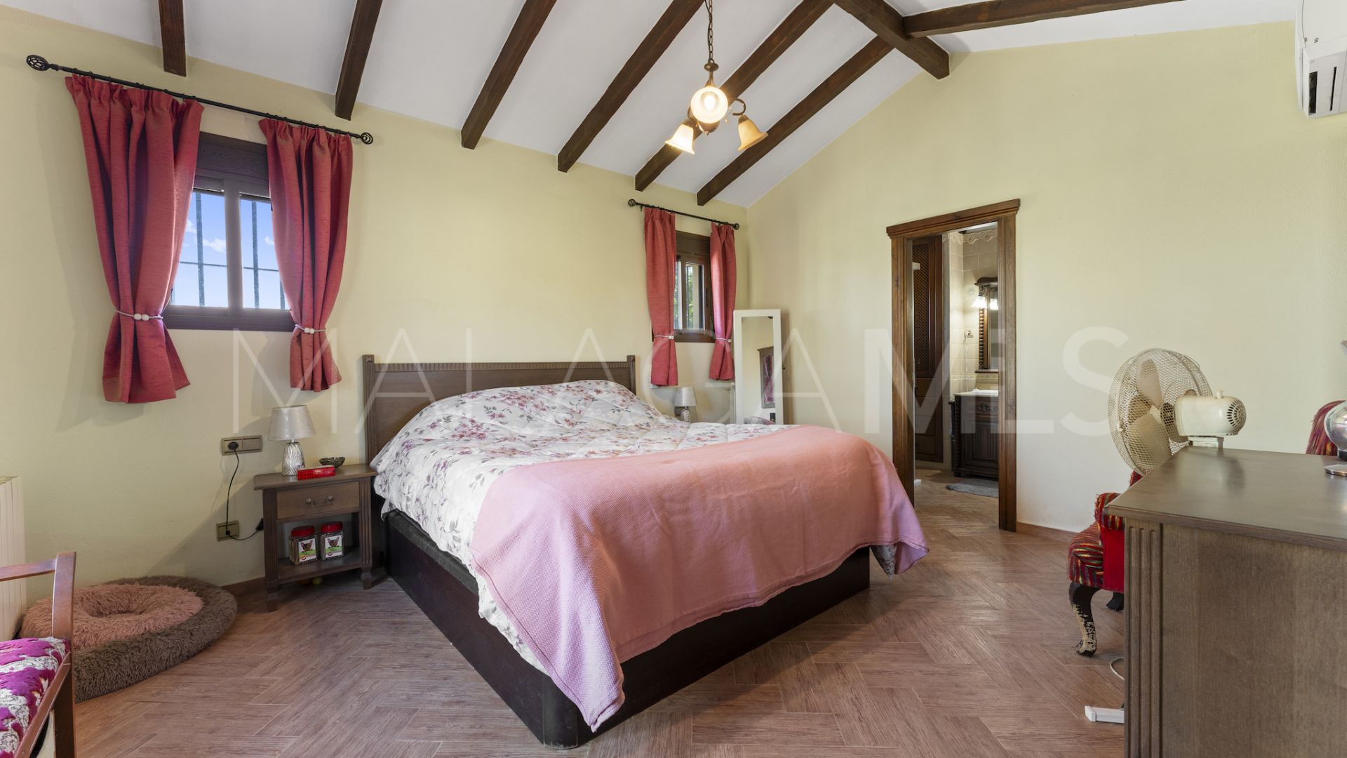 Villa for sale in Alhaurin el Grande