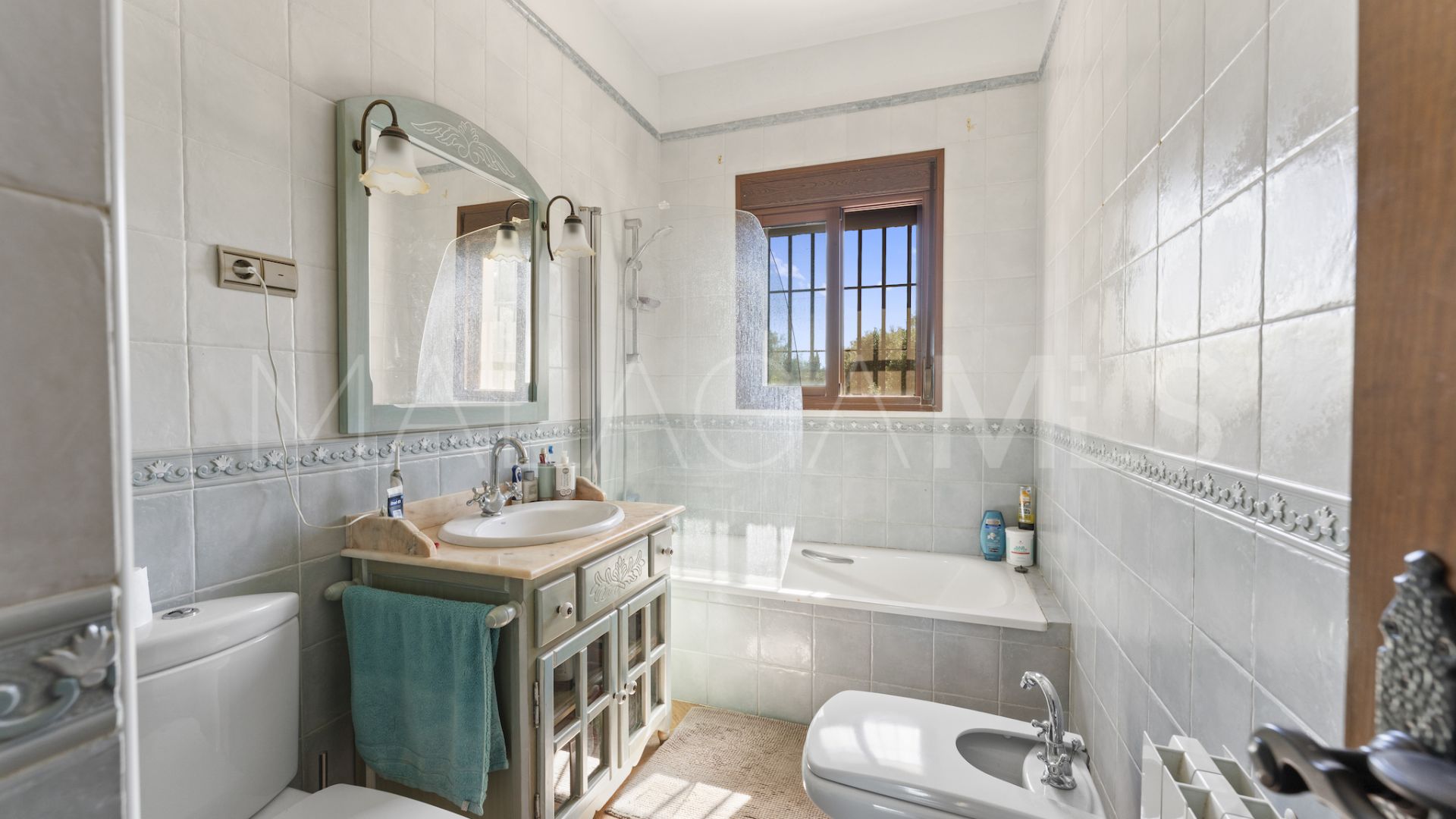 Villa for sale in Alhaurin el Grande