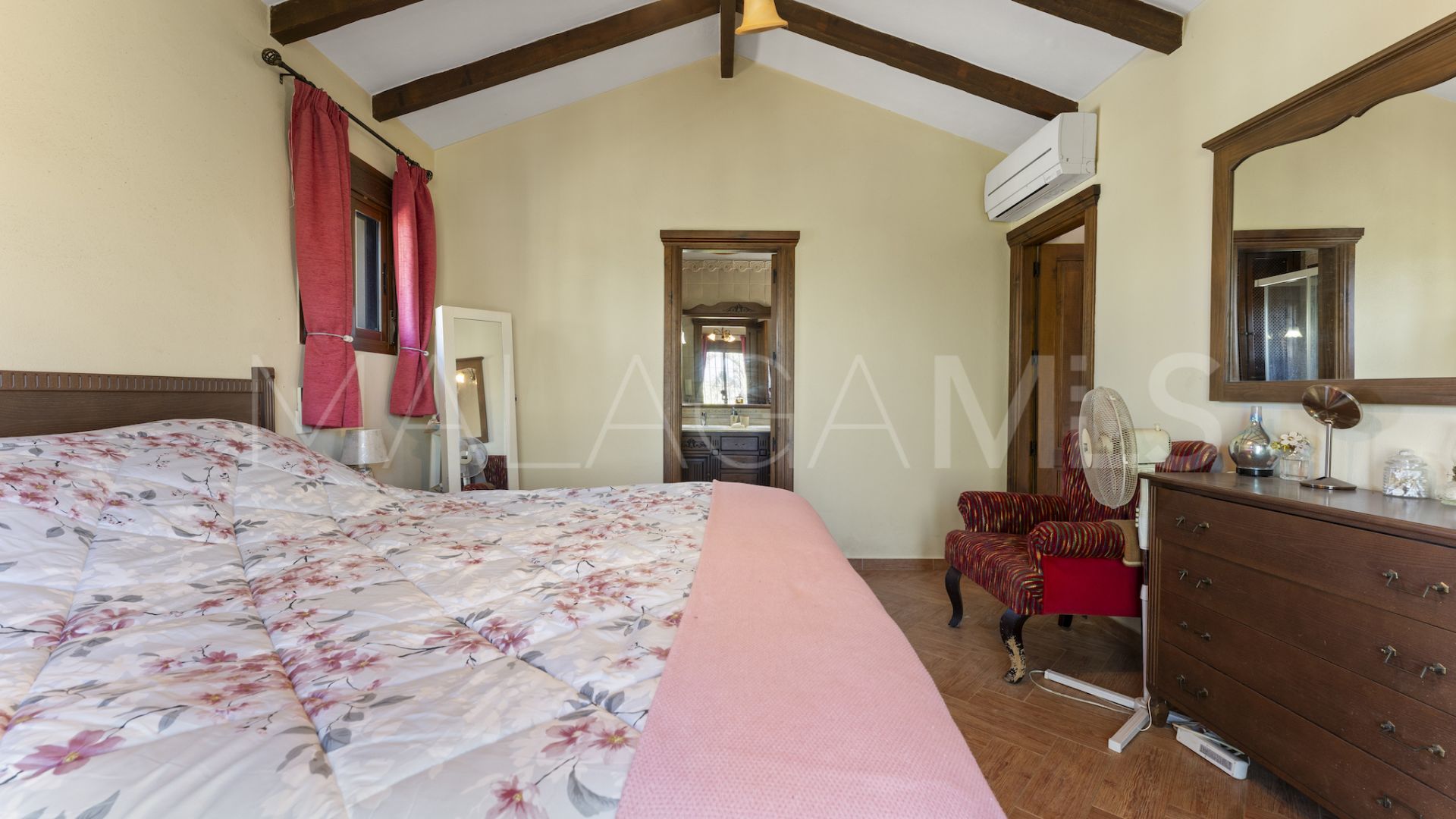 Villa for sale in Alhaurin el Grande