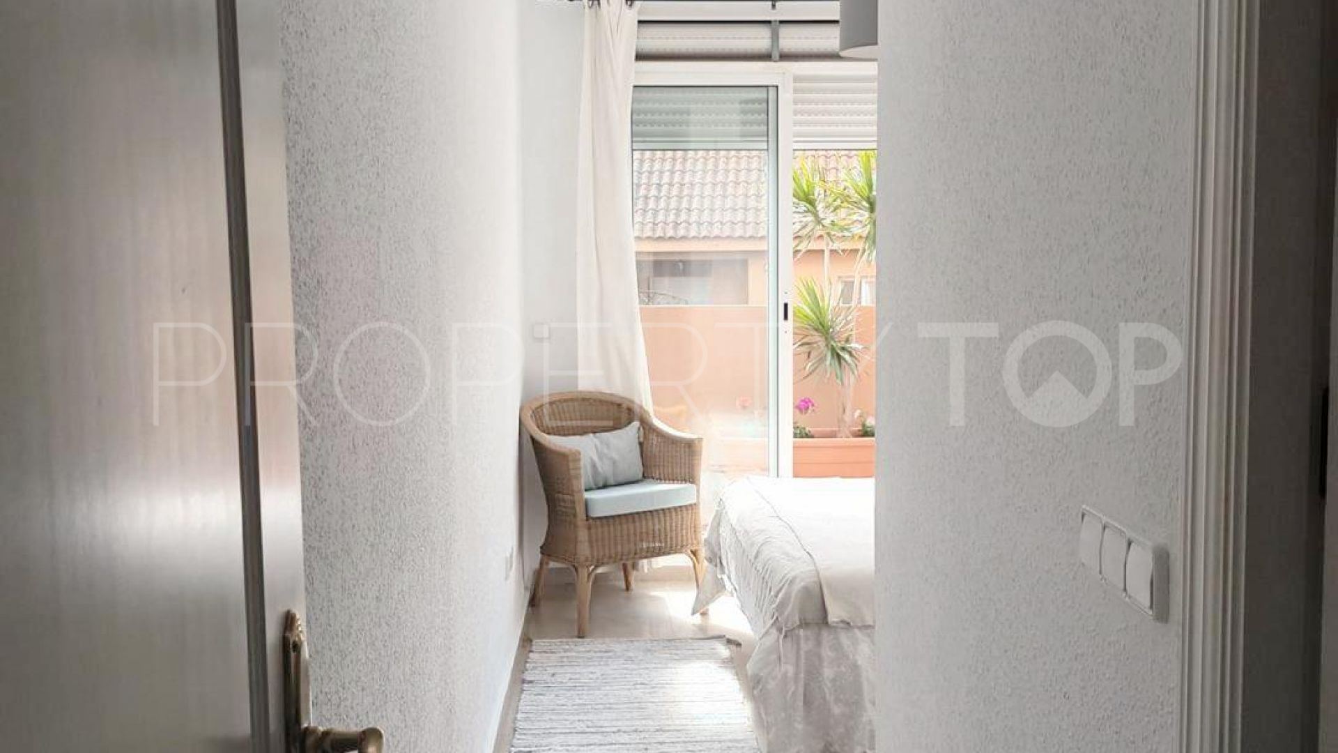 Bahia de Casares, apartamento en venta de 2 dormitorios