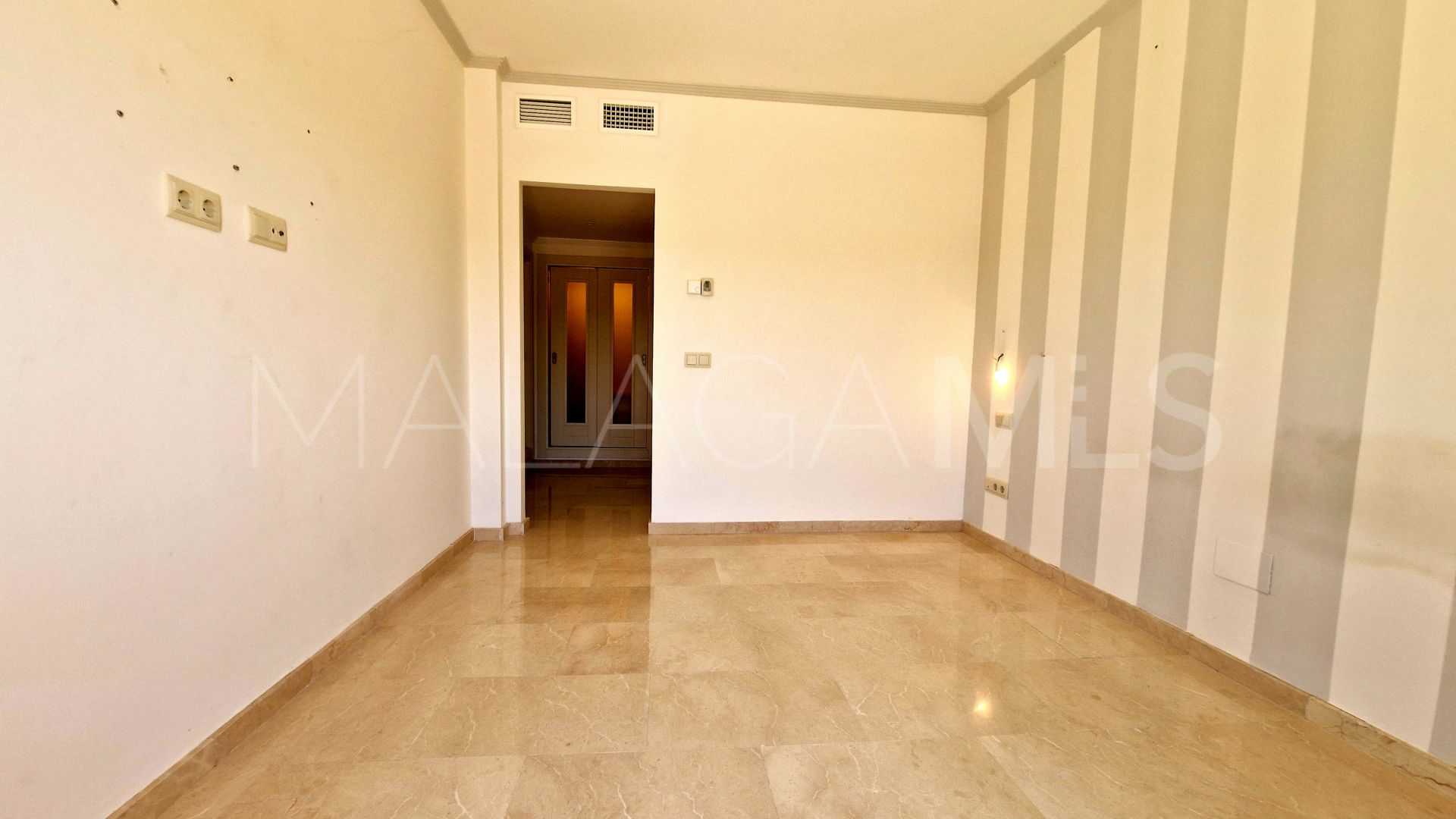 Penthouse for sale in Doña Julia