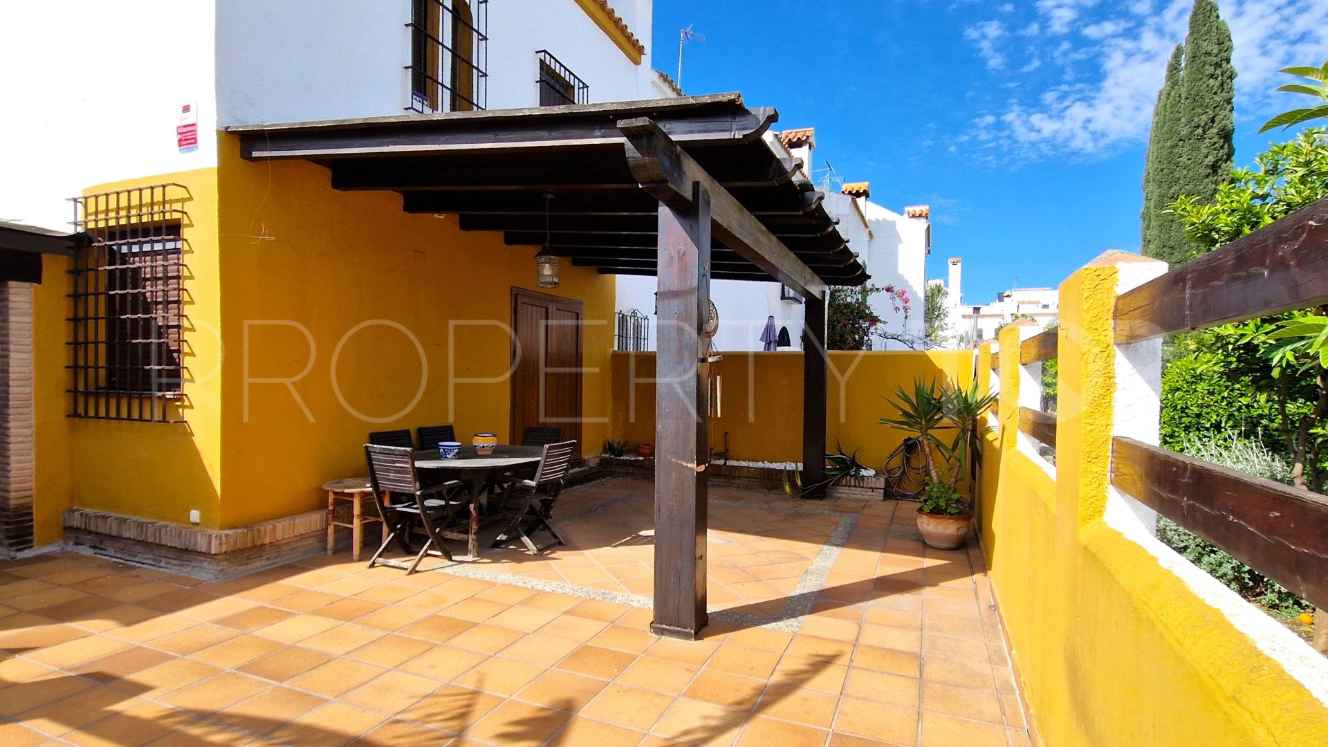 For sale town house with 3 bedrooms in Marina de Casares