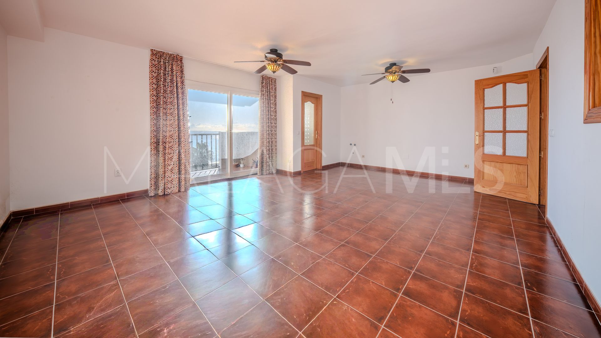 Penthaus for sale in Sabinillas