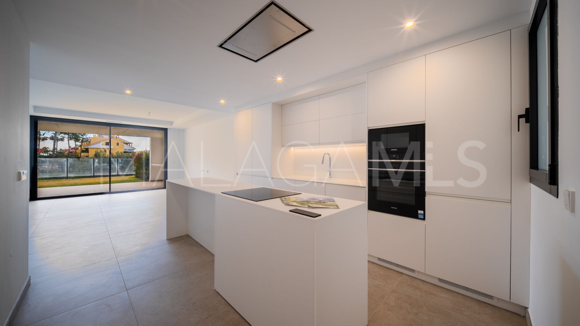 Erdgeschosswohnung for sale in Cancelada