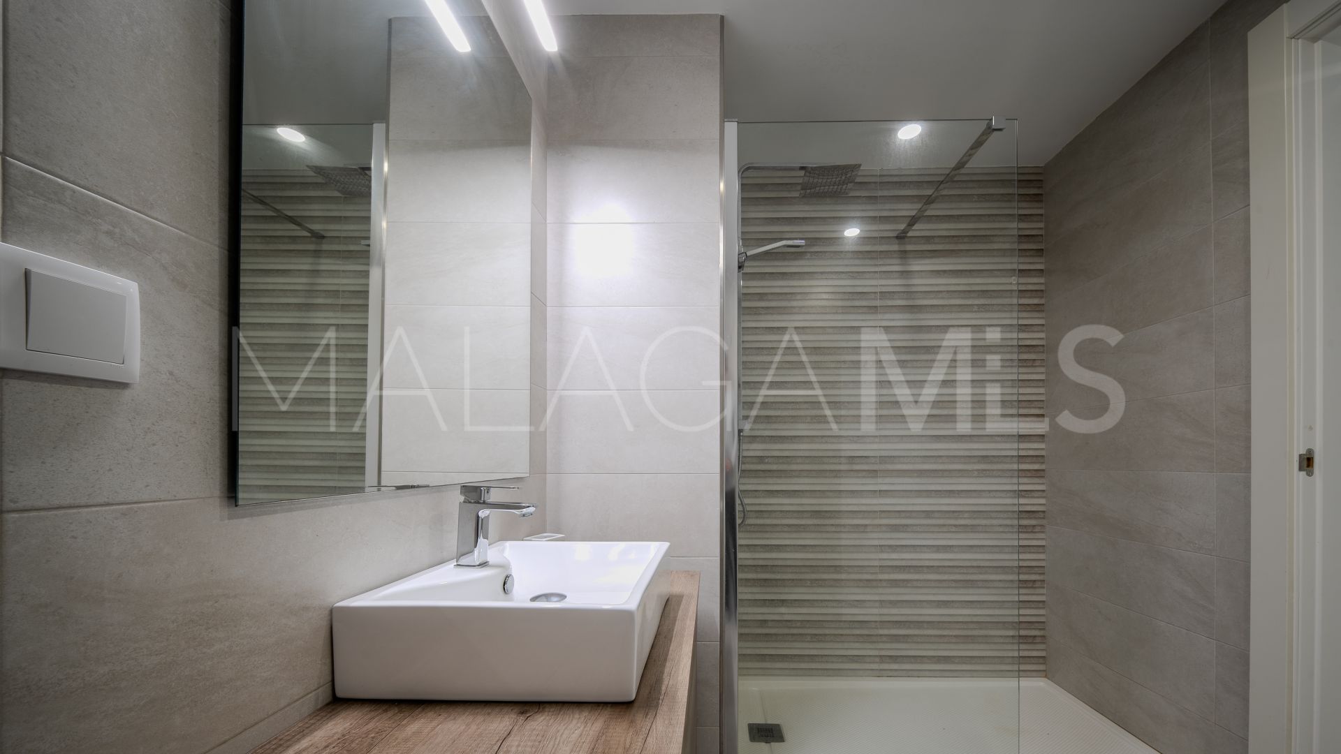 Se vende apartamento planta baja in La Paloma de 2 bedrooms