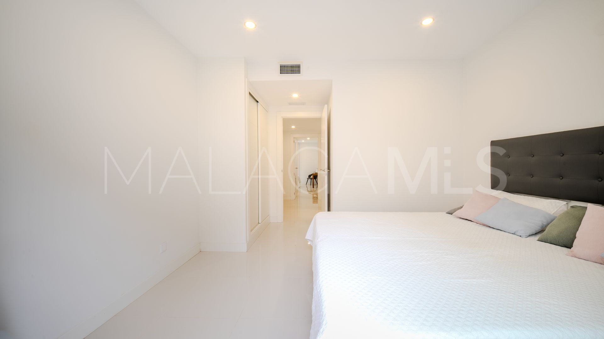 Se vende apartamento planta baja in La Paloma de 2 bedrooms