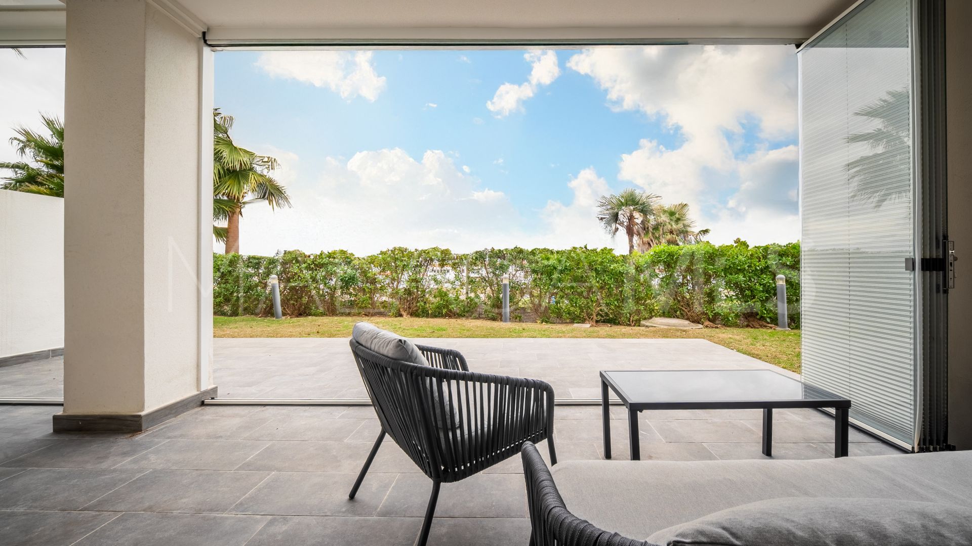 Se vende apartamento planta baja in La Paloma de 2 bedrooms