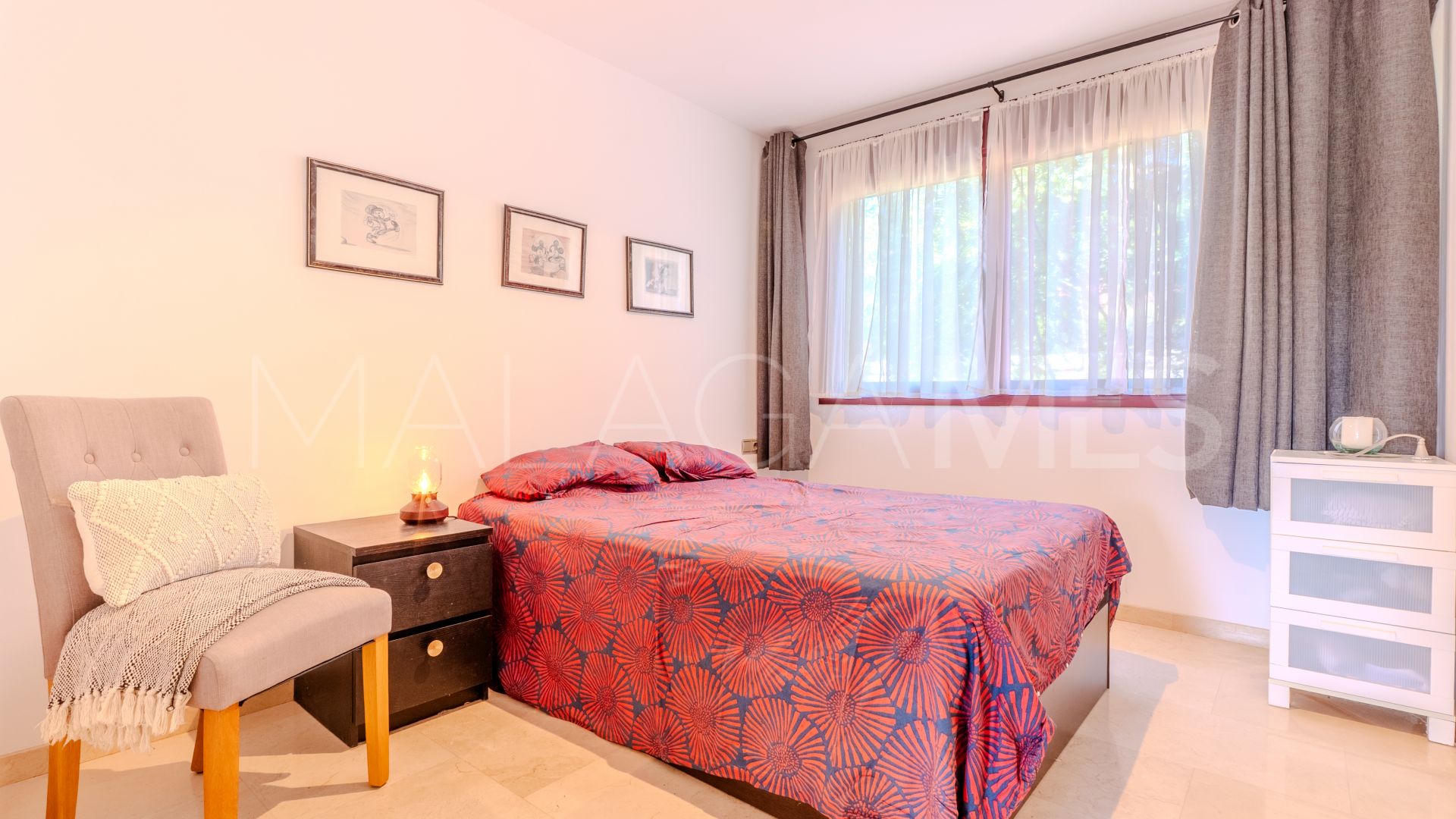 Lägenhet for sale in Casares Golf
