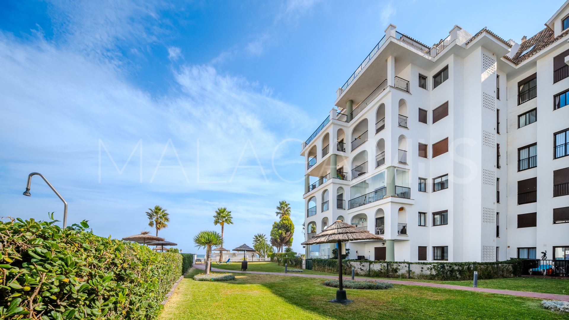 Puerto La Duquesa, Ático for sale with 2 bedrooms