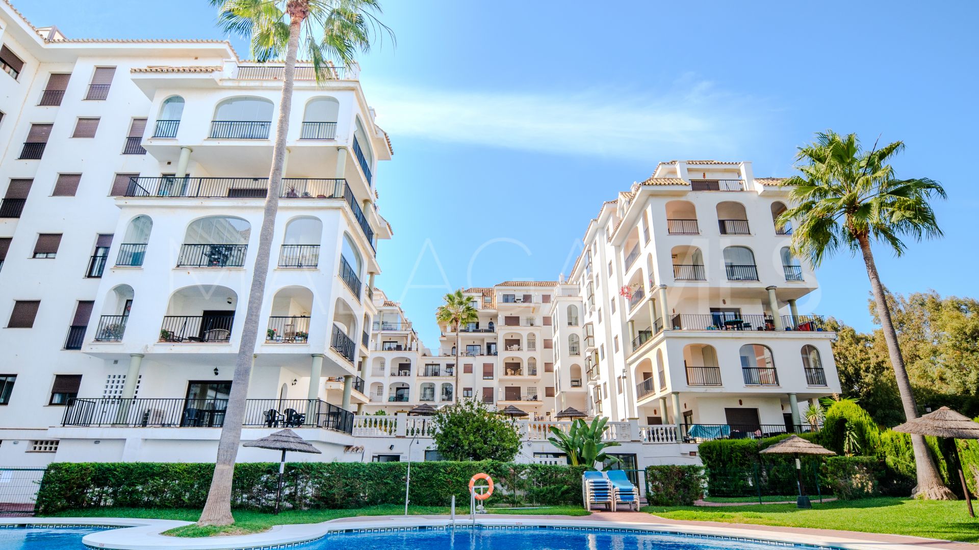 Puerto La Duquesa, Ático for sale with 2 bedrooms