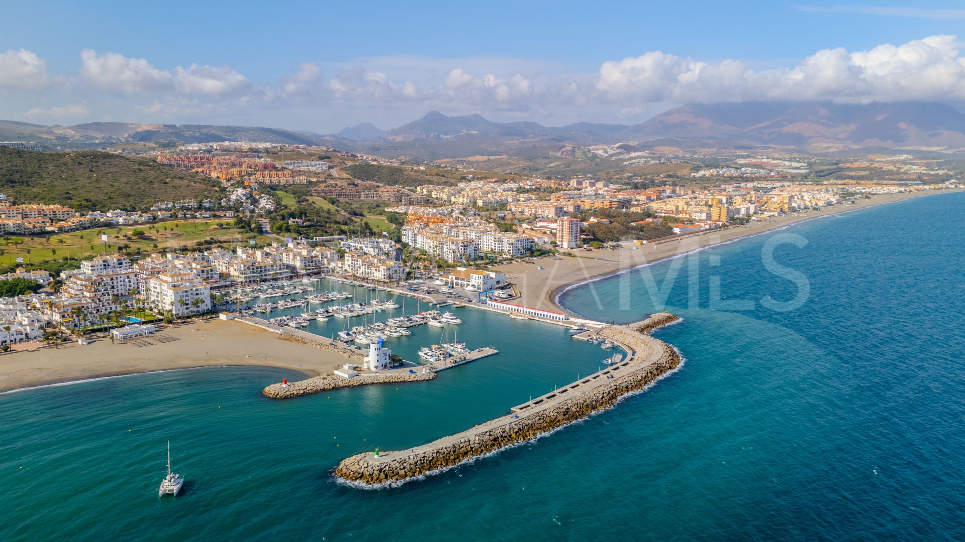 Puerto La Duquesa, Ático for sale with 2 bedrooms