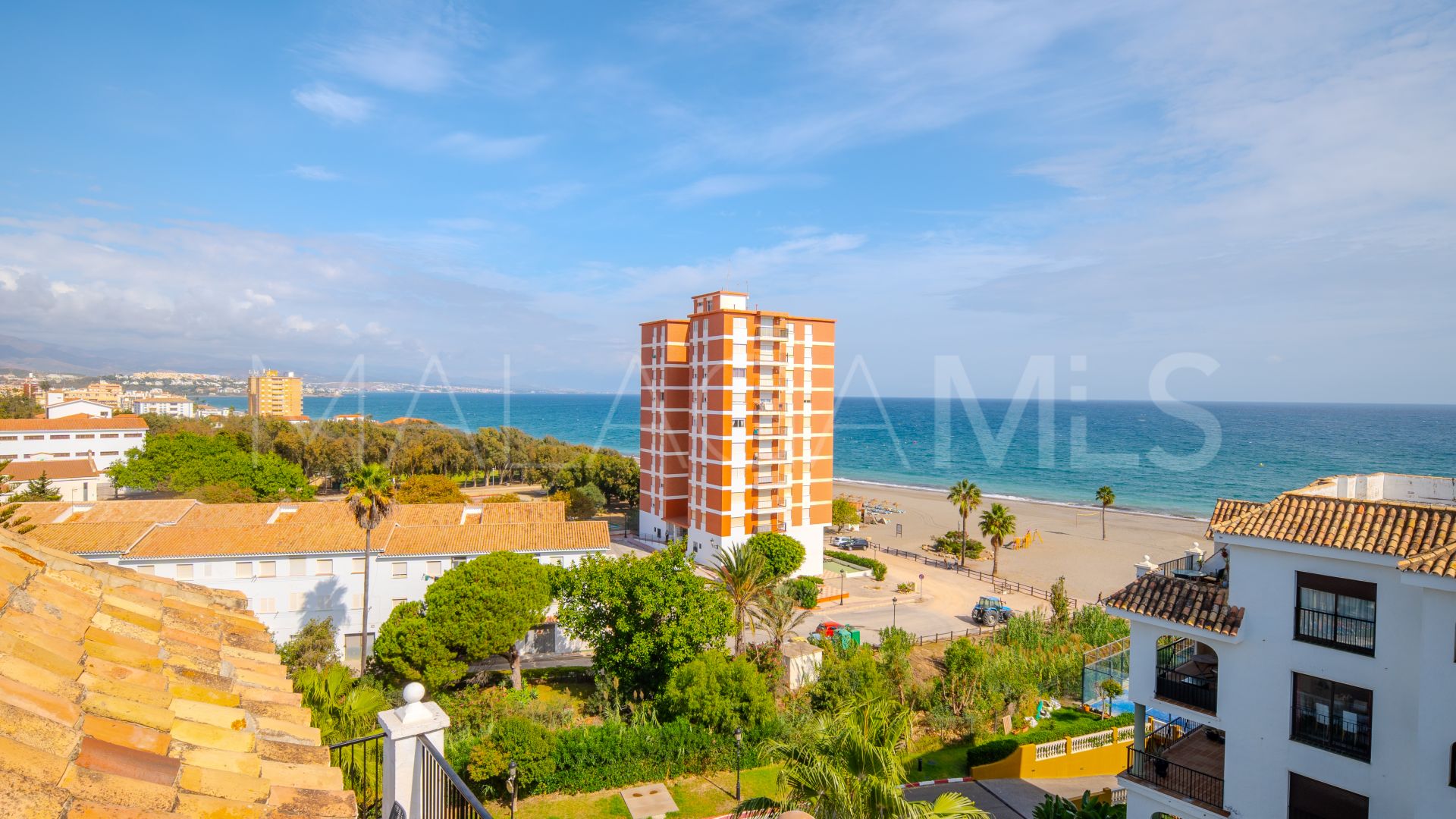 Puerto La Duquesa, Ático for sale with 2 bedrooms