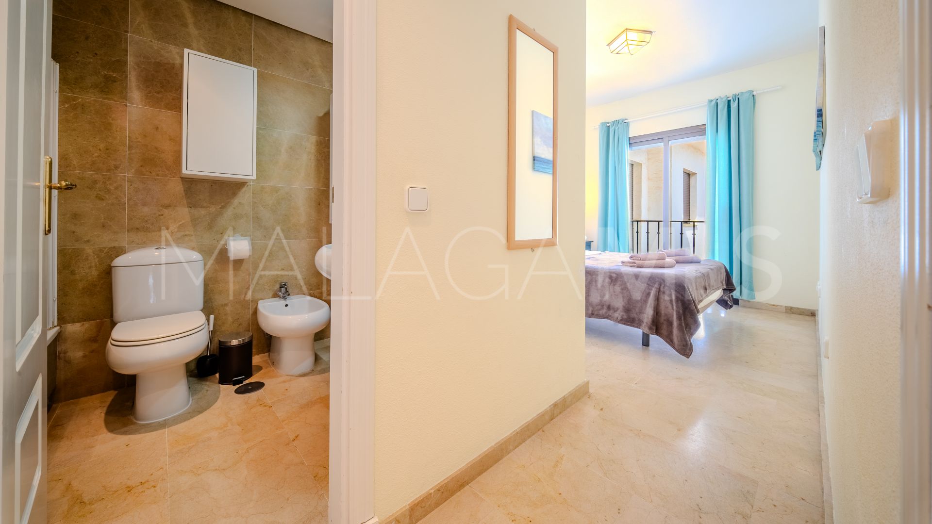 Puerto La Duquesa, Ático for sale with 2 bedrooms