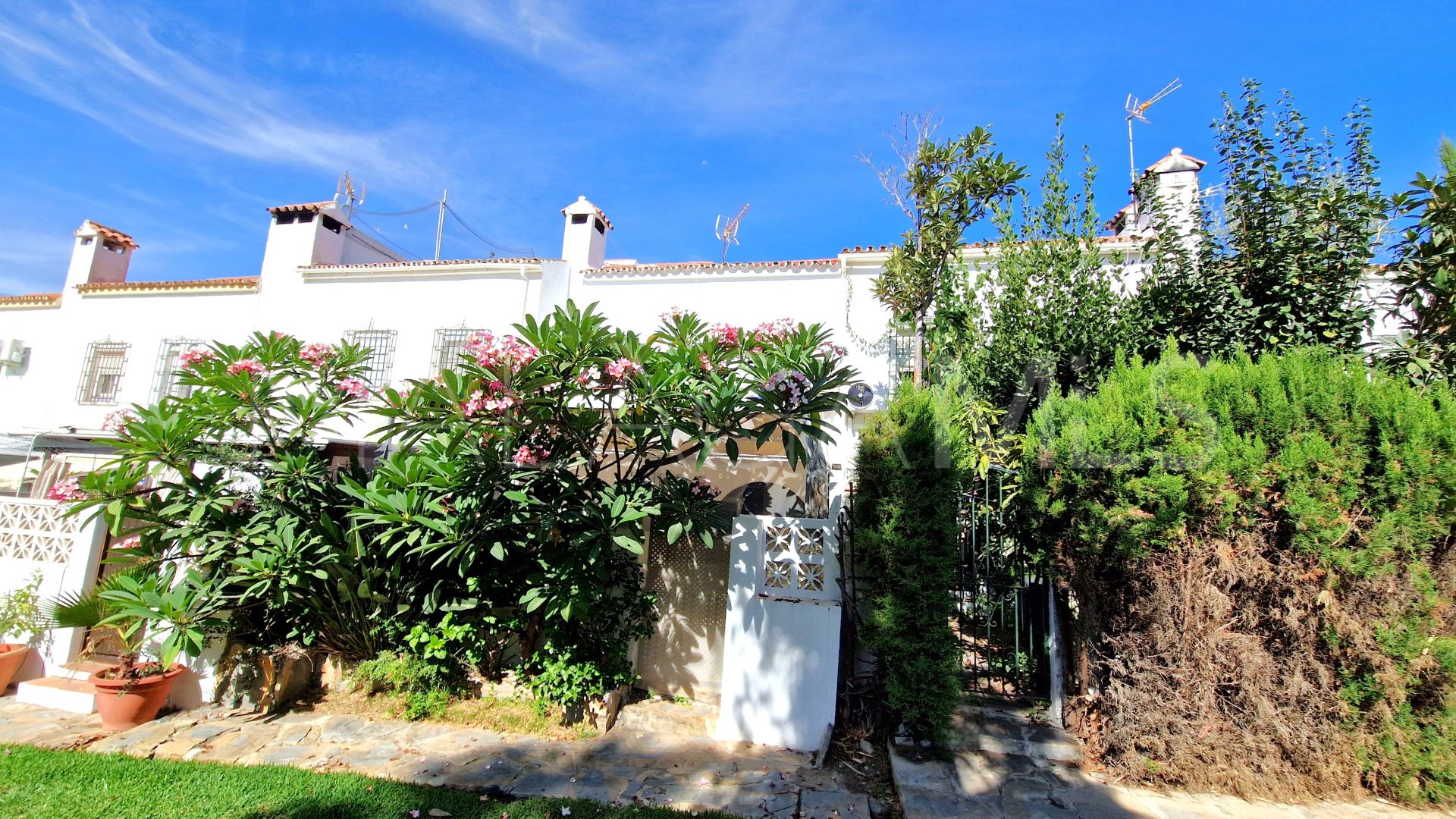 Maison de ville for sale in Marina de Casares