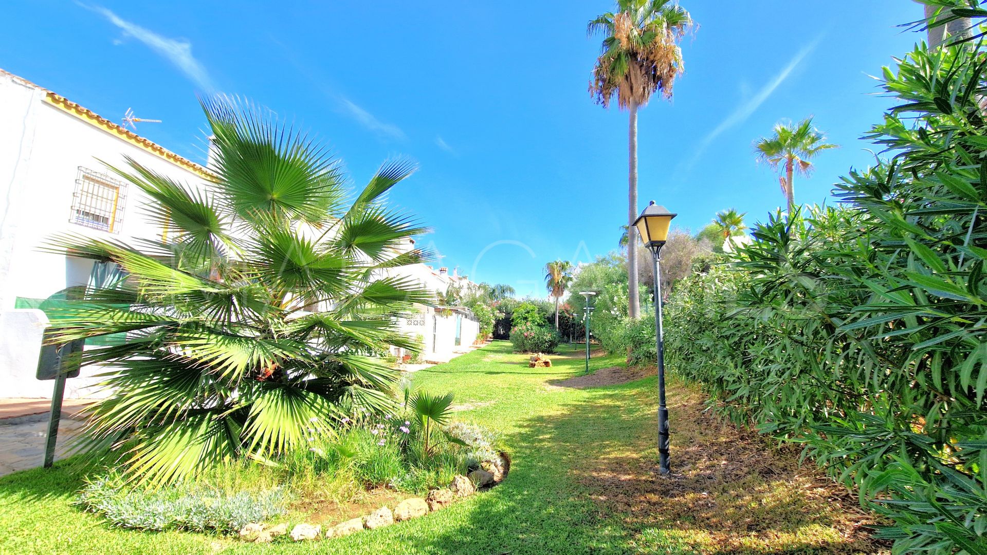 Maison de ville for sale in Marina de Casares