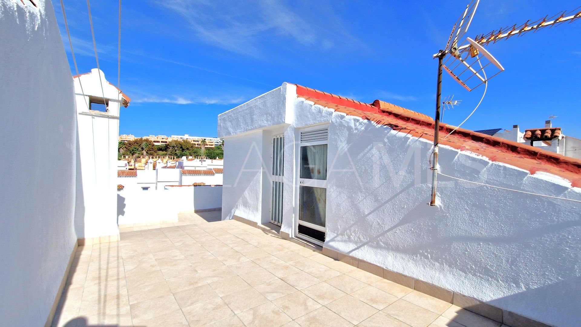 Maison de ville for sale in Marina de Casares
