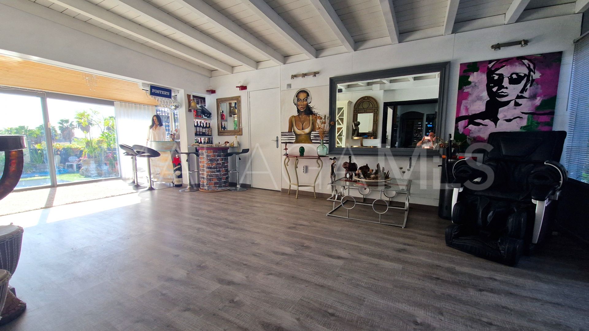 Villa for sale in Estepona Golf