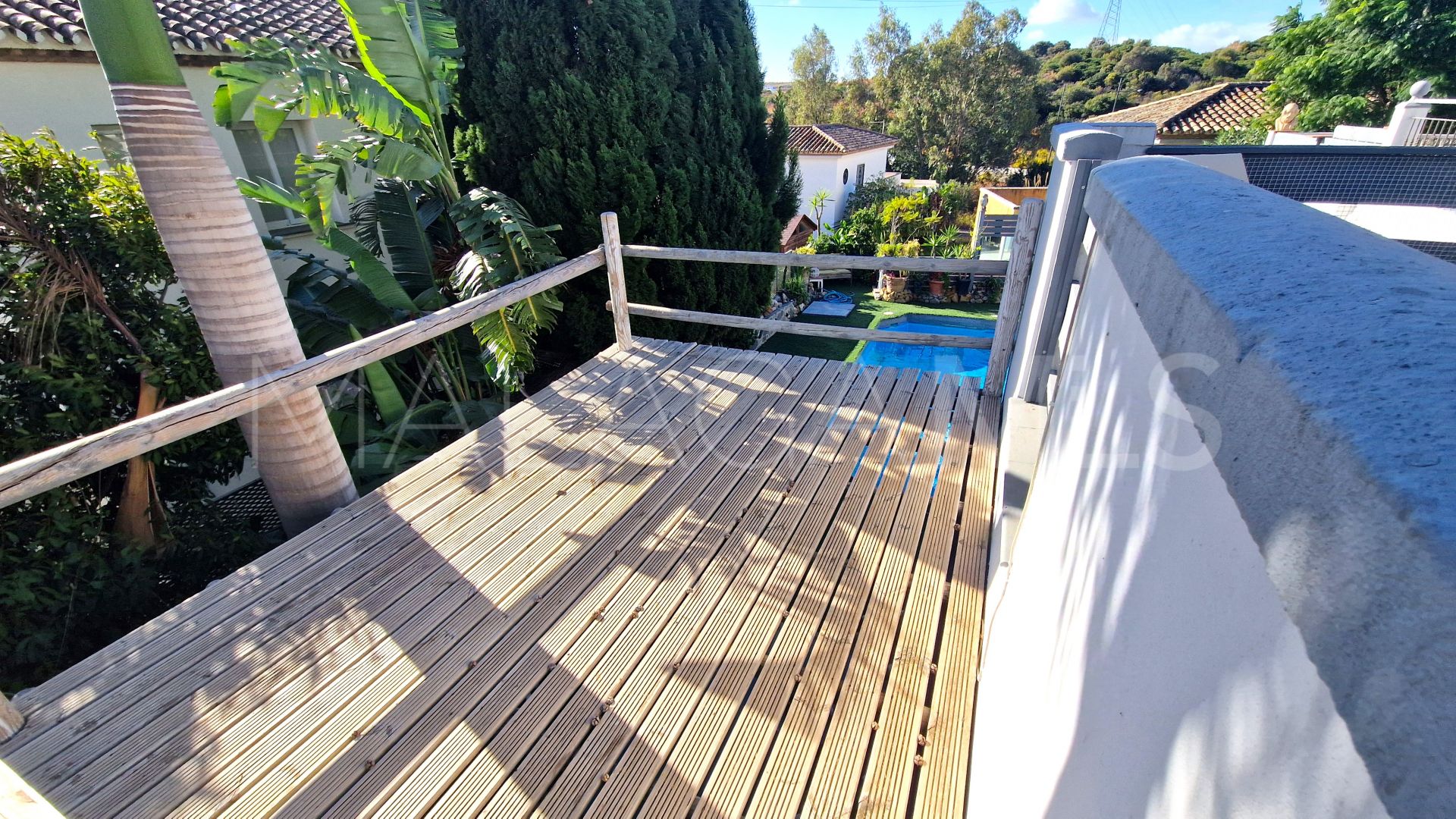 Villa for sale in Estepona Golf
