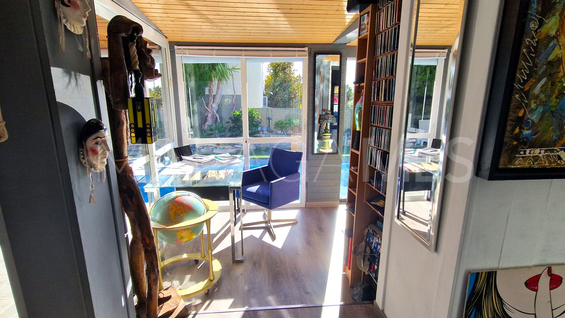 Villa for sale in Estepona Golf