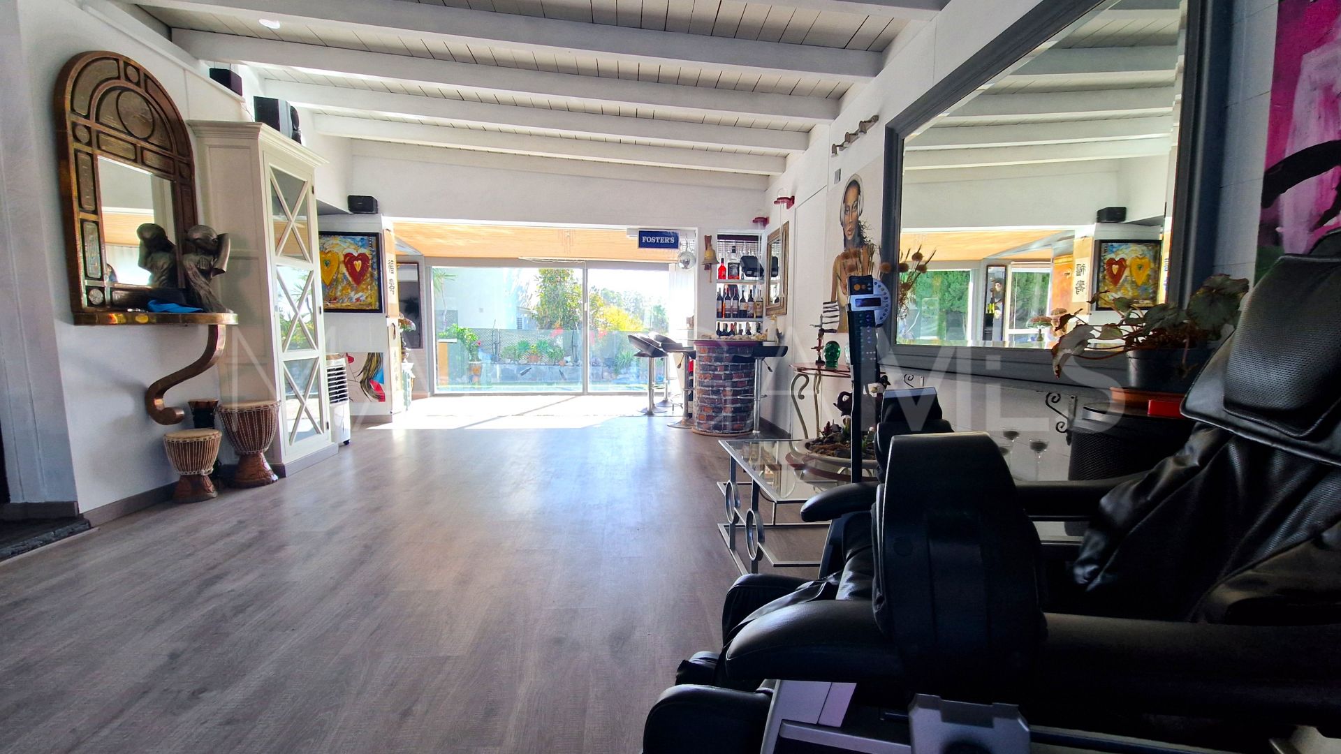 Villa for sale in Estepona Golf