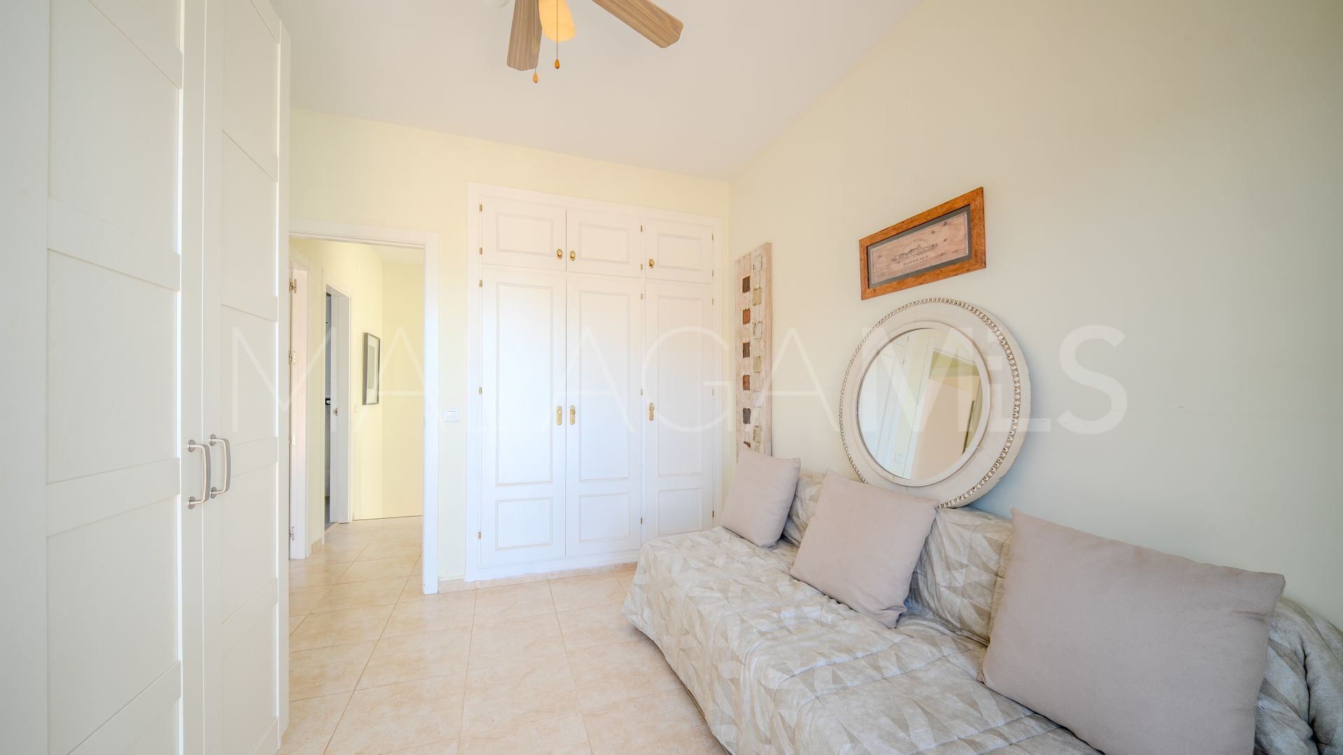 Hus i byn for sale in Hacienda Guadalupe