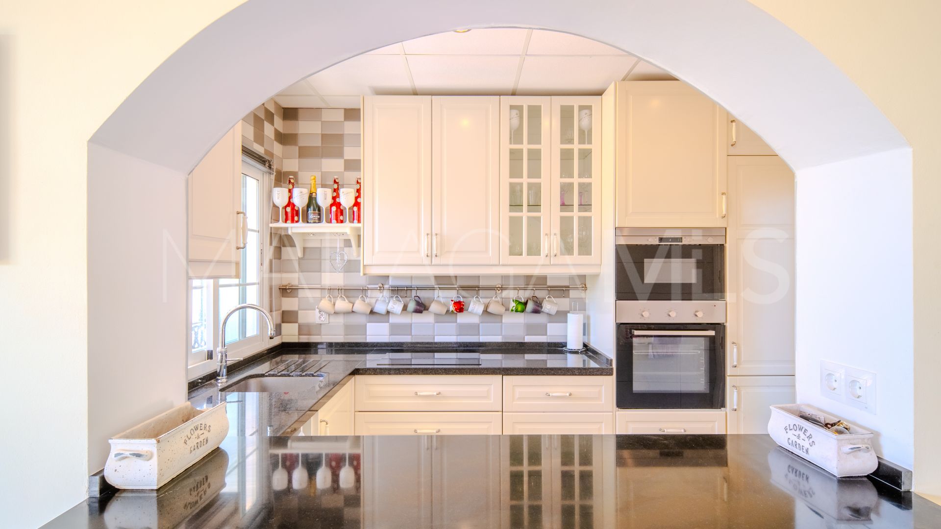 Hus i byn for sale in Hacienda Guadalupe