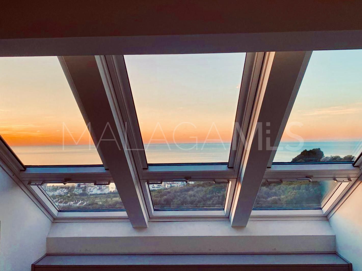 Penthaus for sale in La Duquesa