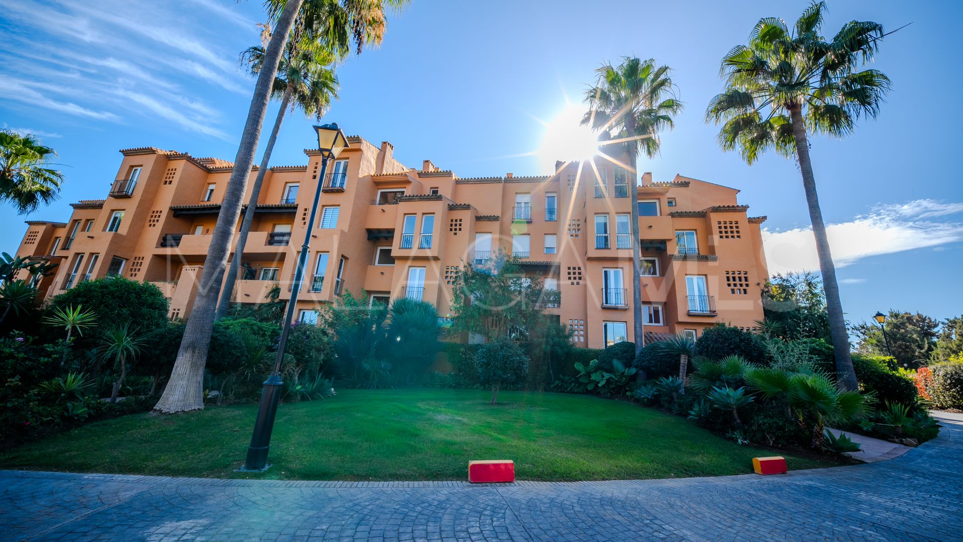 Apartamento planta baja for sale in Los Granados de Duquesa with 3 bedrooms