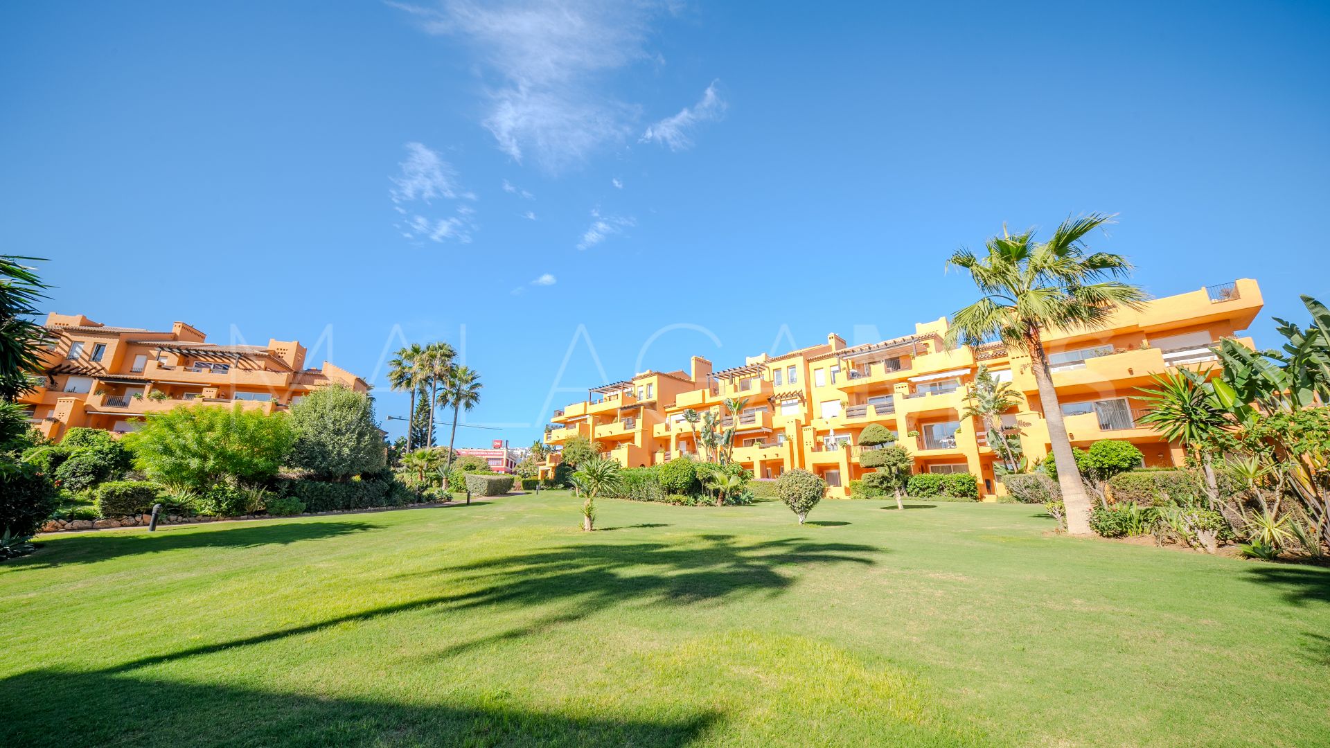 Apartamento planta baja for sale in Los Granados de Duquesa with 3 bedrooms