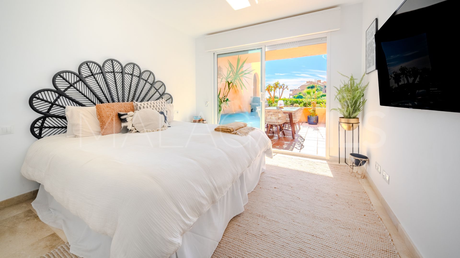 Apartamento planta baja for sale in Los Granados de Duquesa with 3 bedrooms