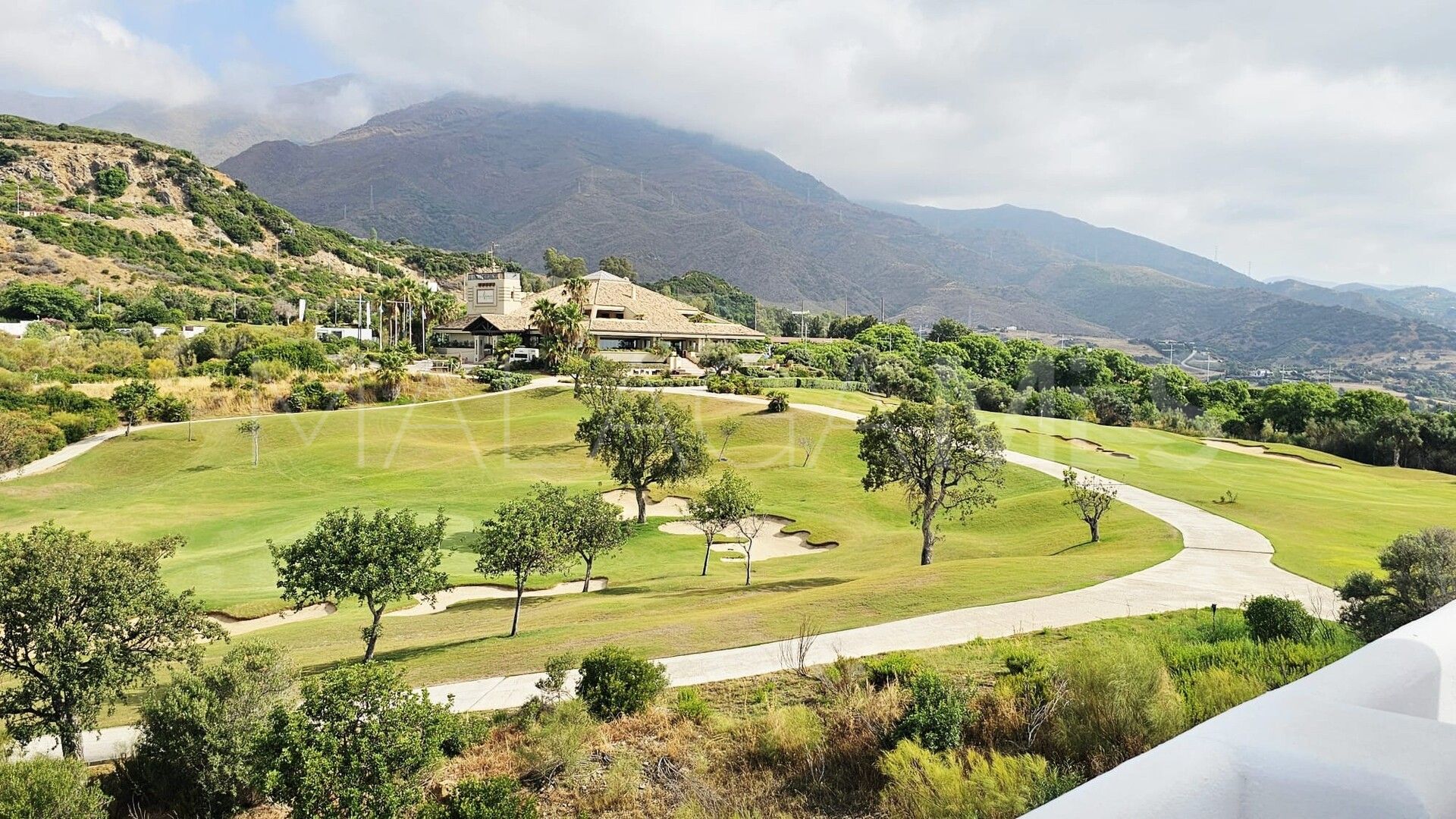 For sale penthouse in Valle Romano