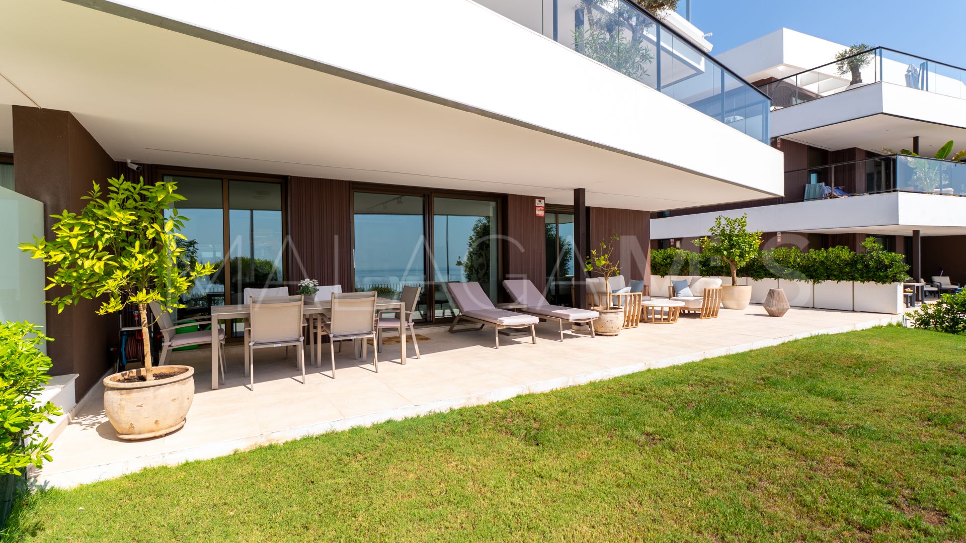 Markplanslägenhet for sale in Camarate Golf
