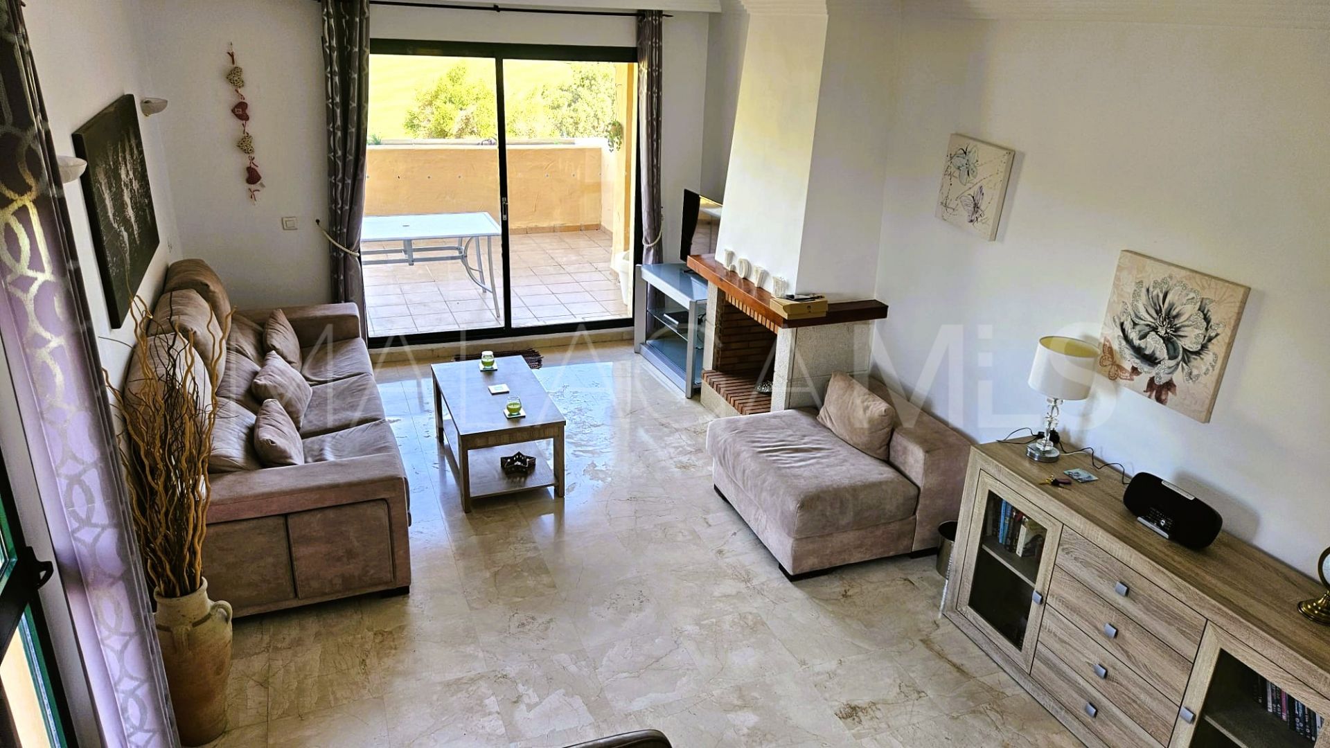 Duplex penthouse for sale in La Duquesa