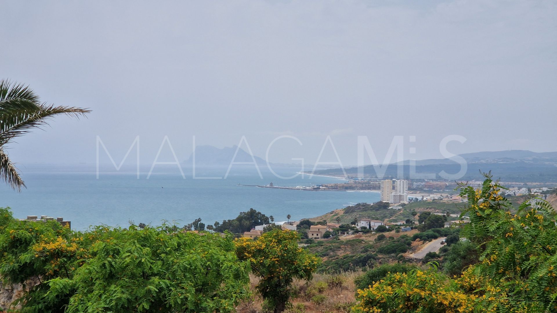For sale Bahia de las Rocas duplex penthouse