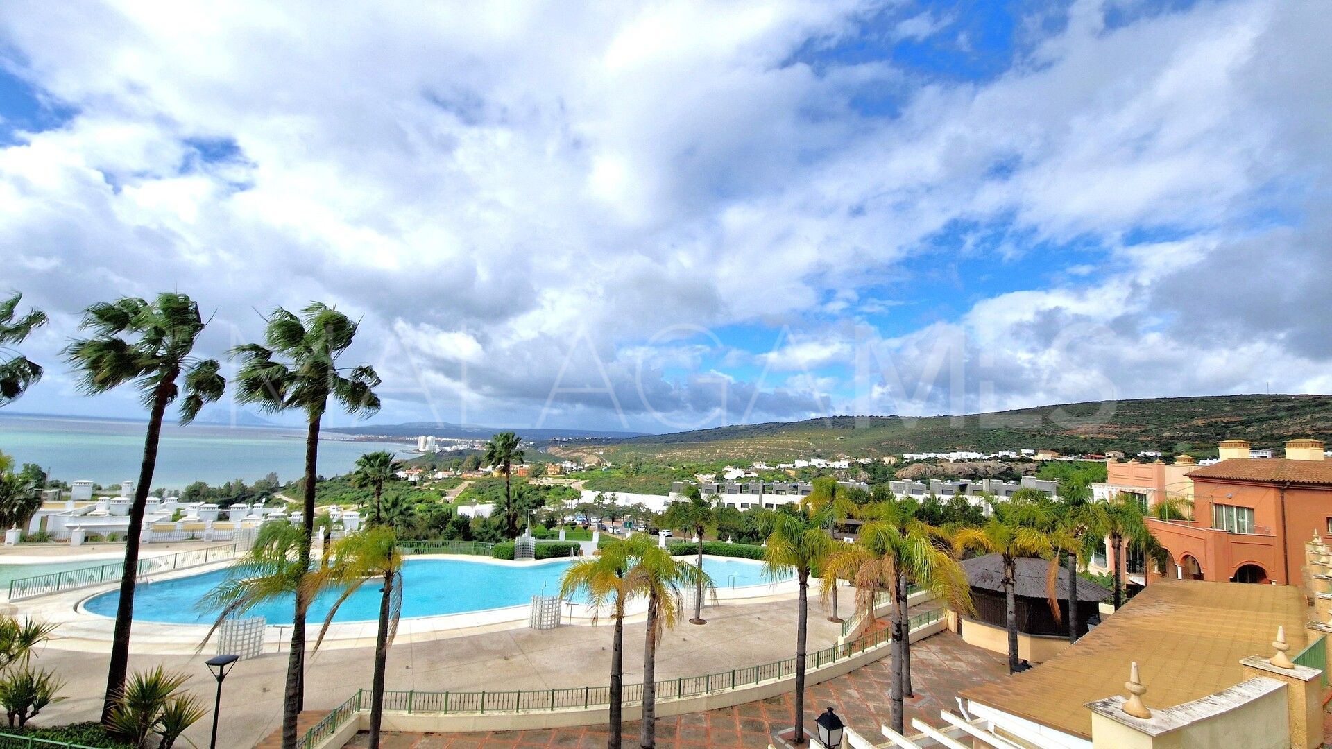 For sale Bahia de las Rocas duplex penthouse