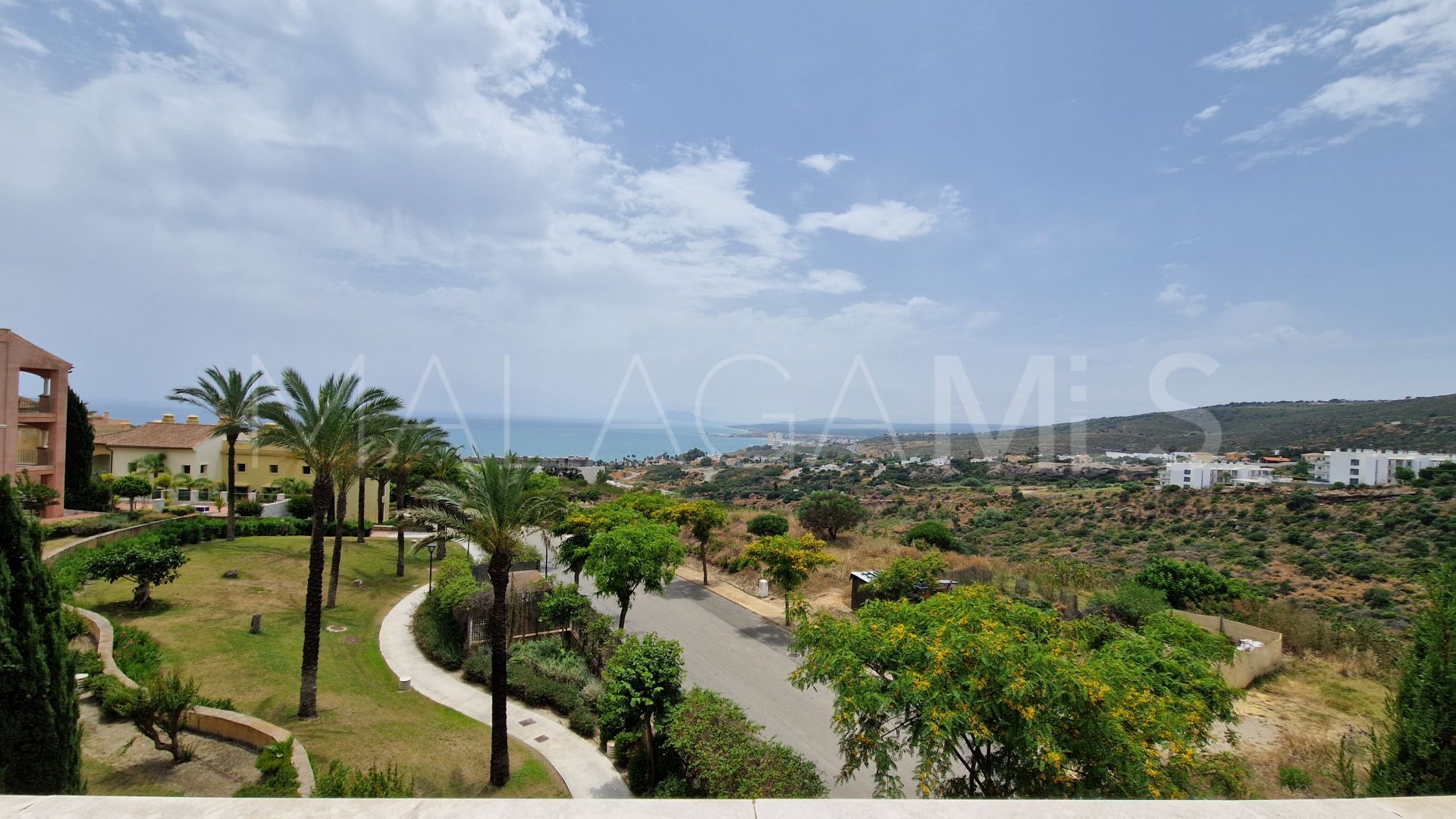 For sale Bahia de las Rocas duplex penthouse