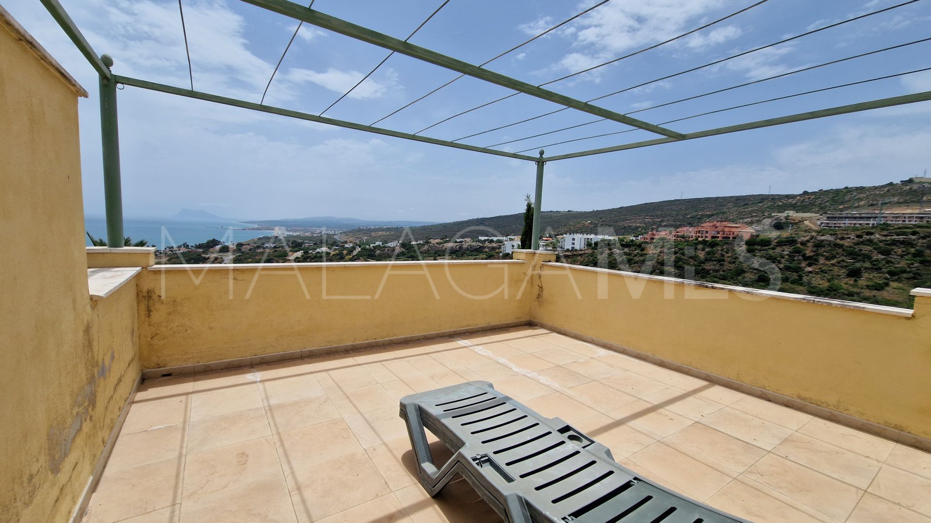 For sale Bahia de las Rocas duplex penthouse
