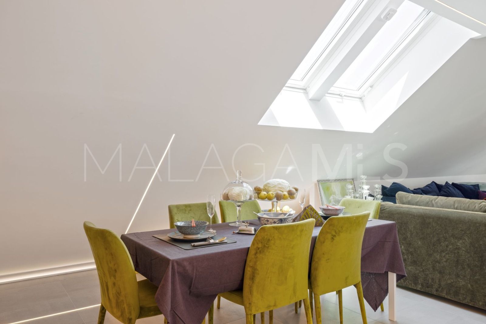 Ático a la venta in La Duquesa