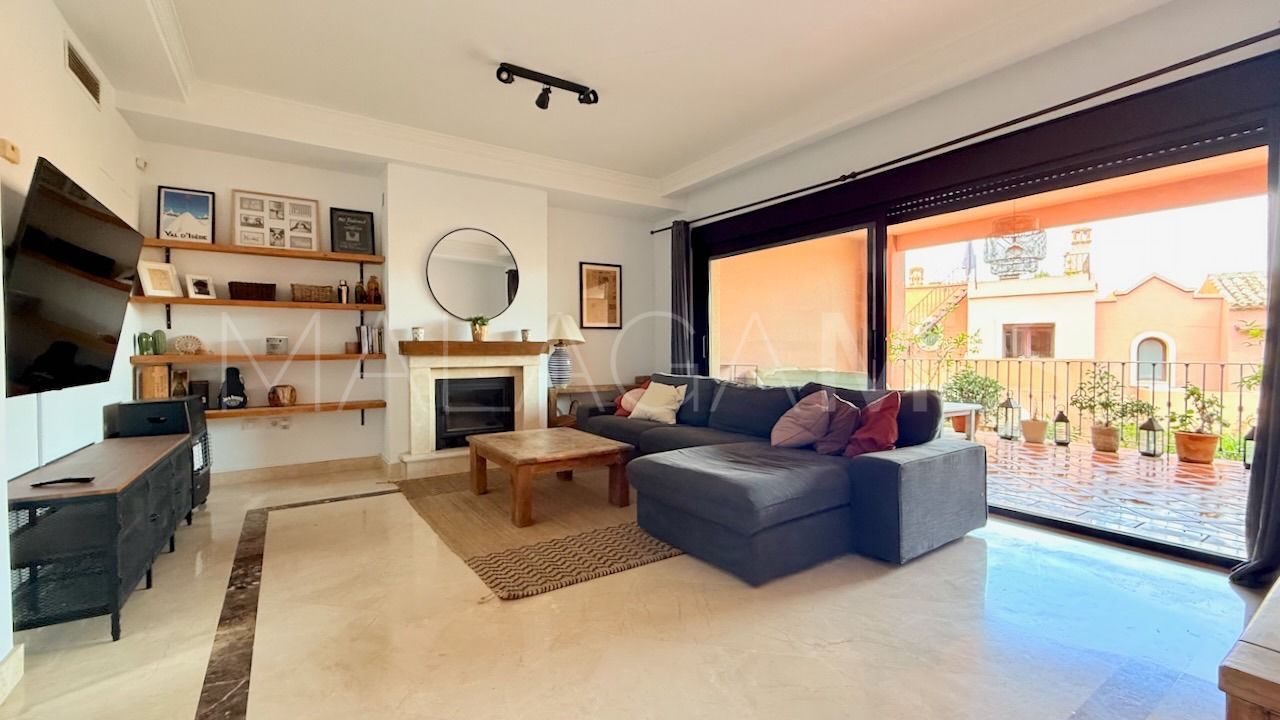 Maison de ville for sale in Azata Golf